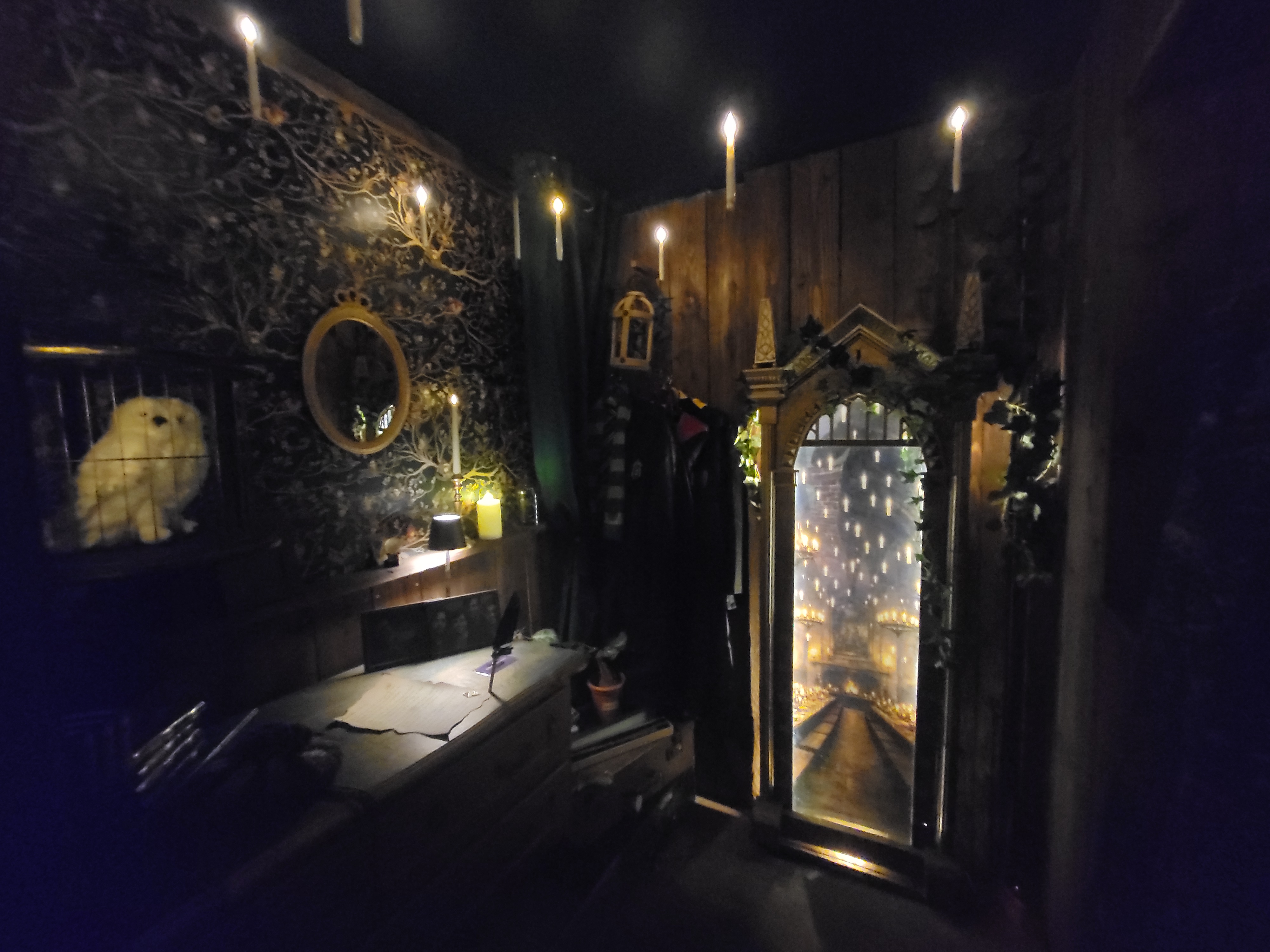 Galerie des sorts perdus — Chambre à thème immersive en Calvados à Valambray — chambre