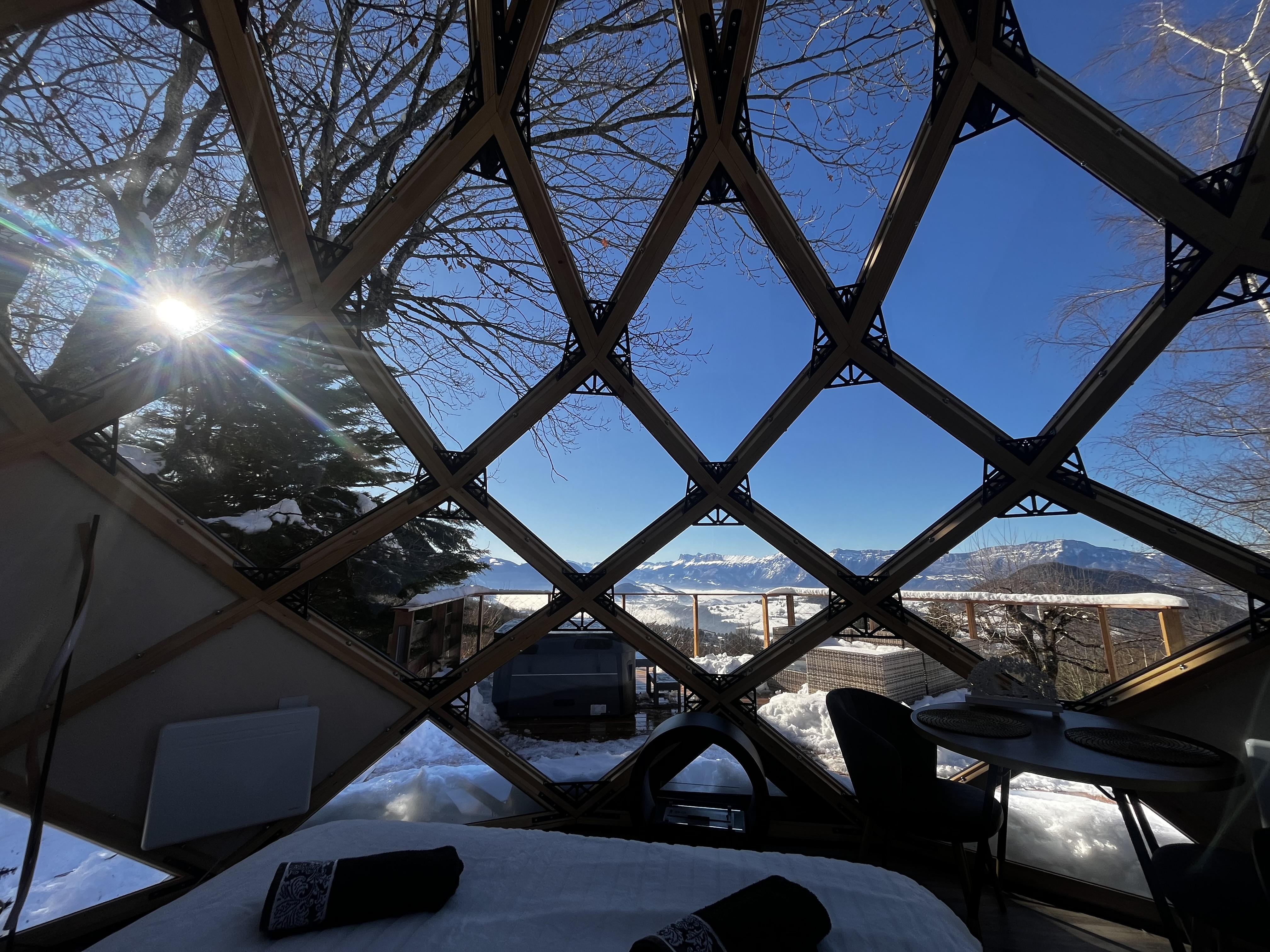 Zome jacuzzi et sauna privatif