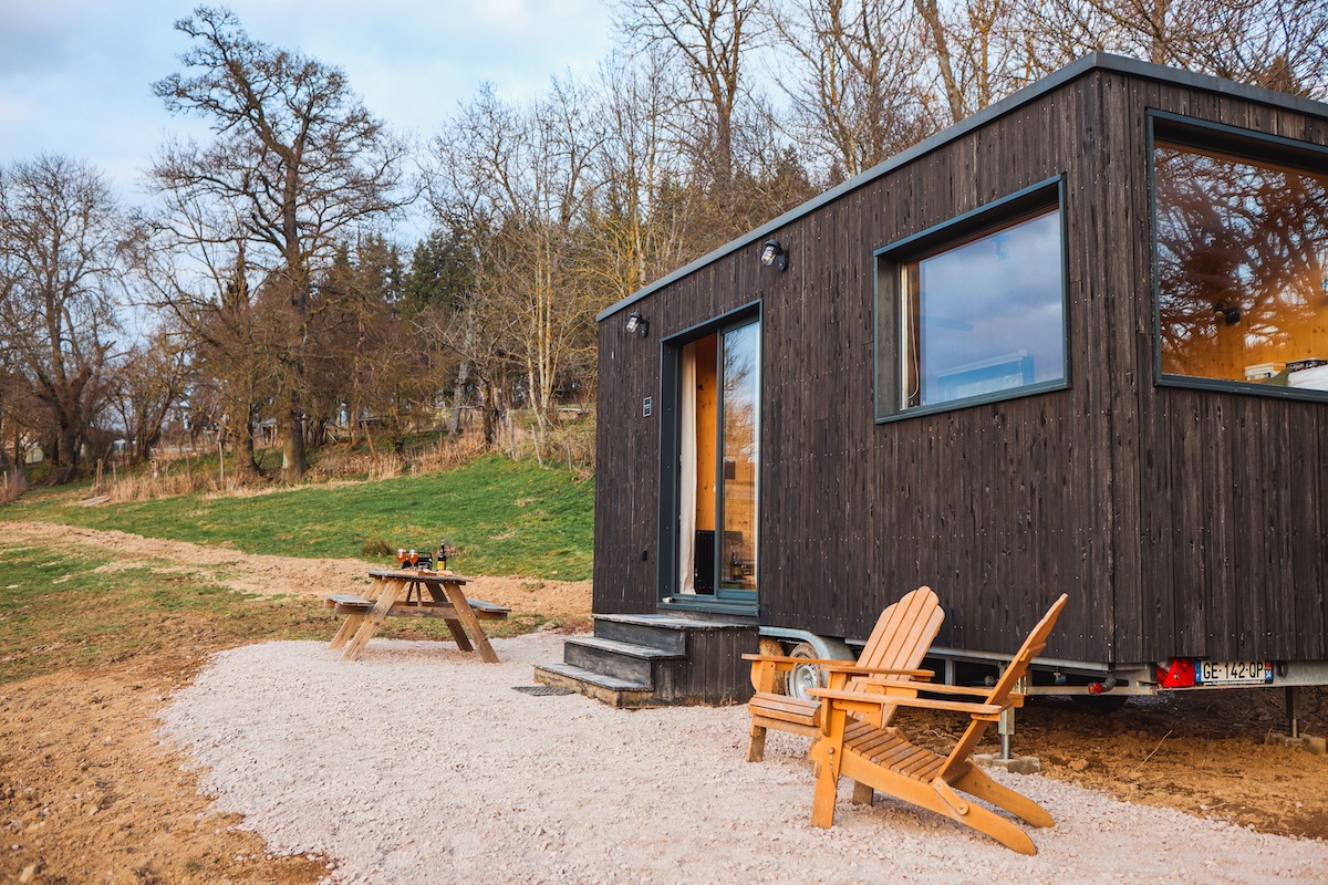 Parcel Tiny House — Séjour panoramique à 1h de Lyon à Saint-Étienne — vue intérieure