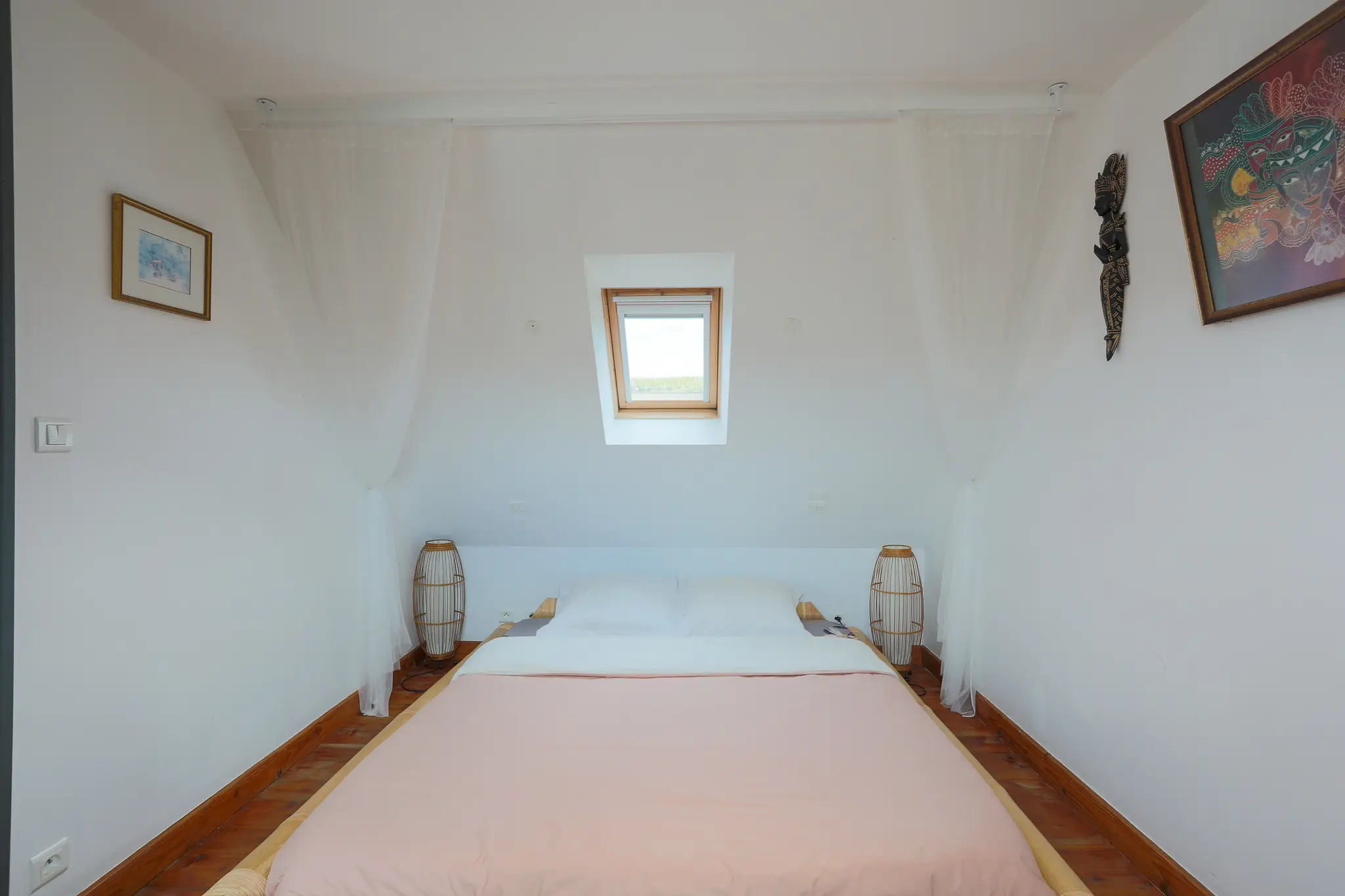 Gîte Keryanti — Maison insolite avec spa à Plounéour-Ménez (Finistère) à Plounéour-Ménez — vue depuis la terrasse