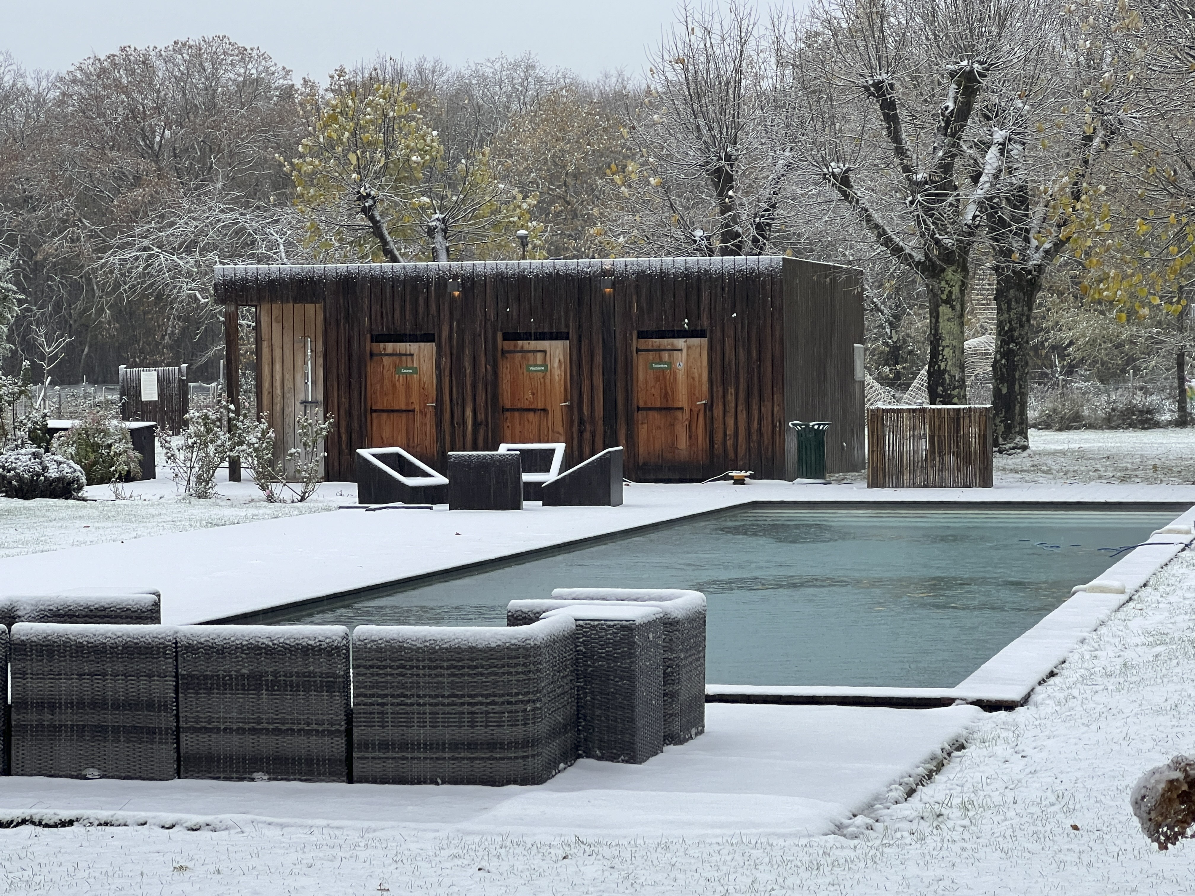 Lodge JungOne & Spa : une évasion sensorielle en Touraine à Esvres-Sur-Indre — espace de vie