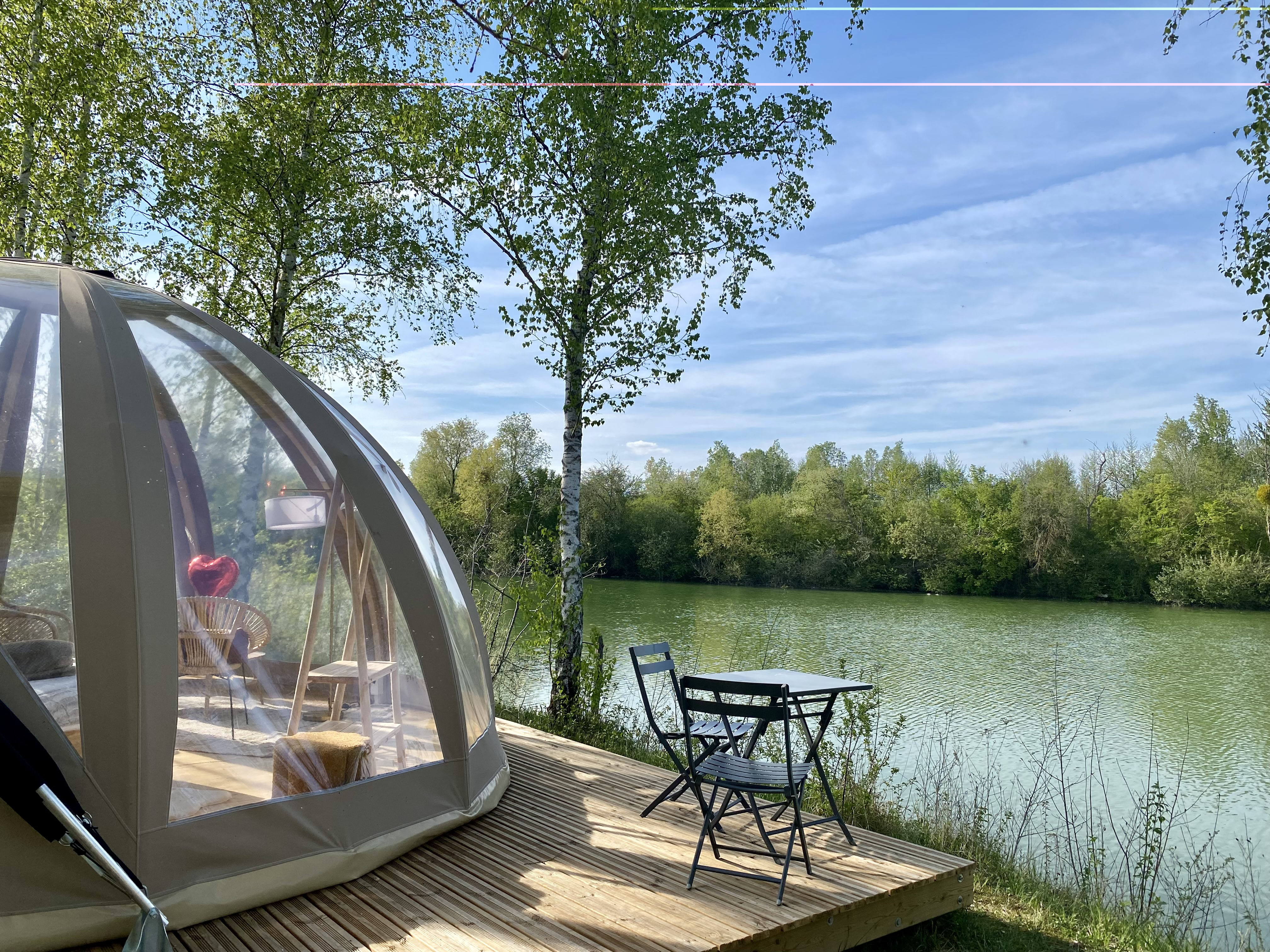 Le Dôme étoilé : une nuit sous les étoiles en Île-de-France à Gravon — vue intérieure