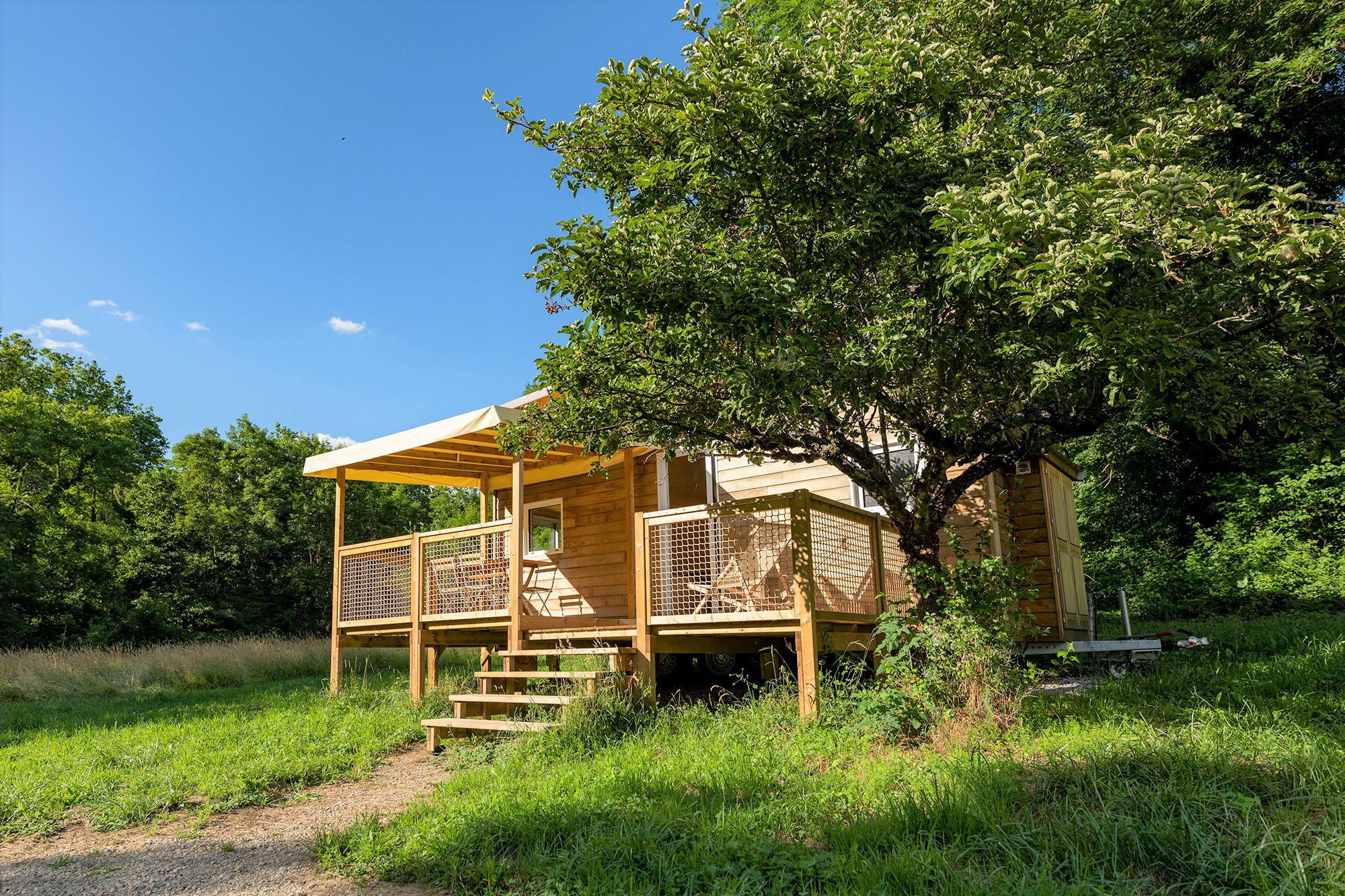 Tiny house Ecureuil — Séjour nature avec spa à Gard à Saint-Jean-du-Gard — cuisine