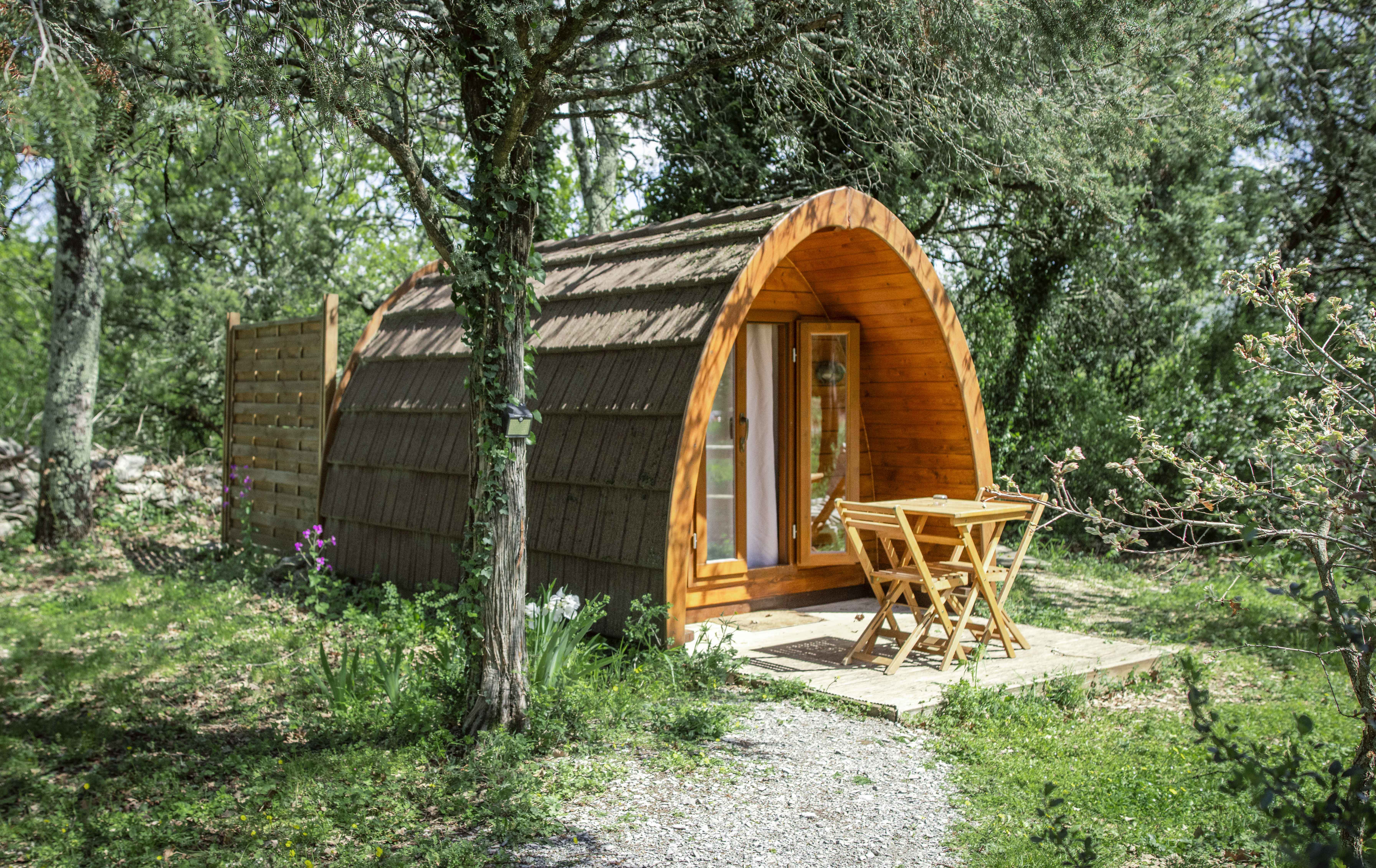 Séjournez dans un pod enchanteur en Rhône-Alpes à Vogüé — chambre