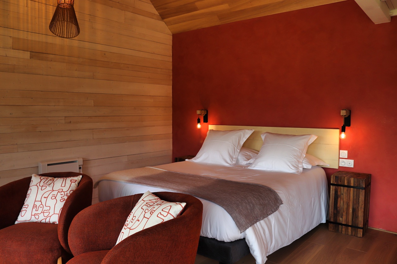 Lodge Spa privatif Escapade : une cabane en Auvergne à Marchal — chambre