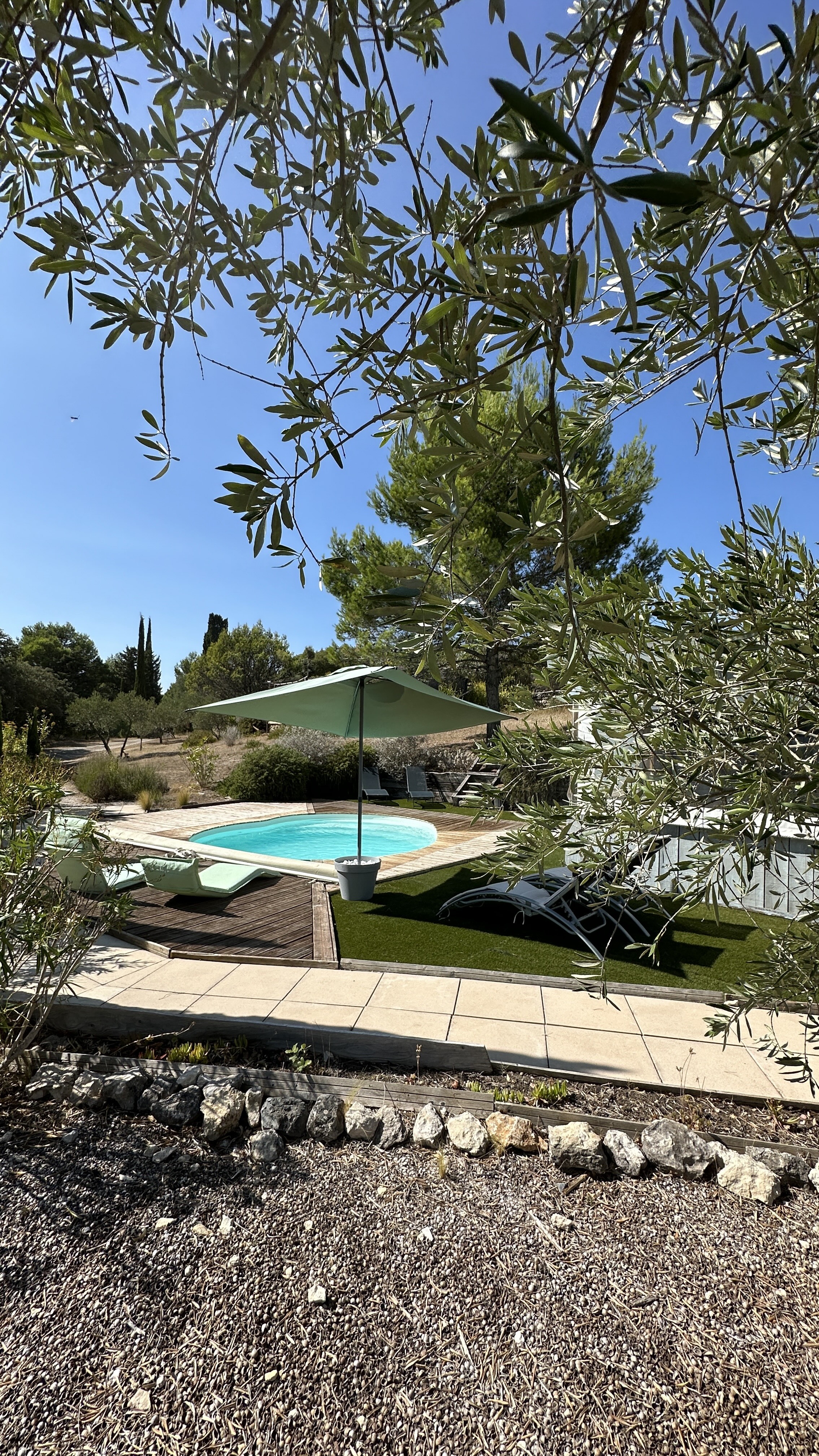 Tente l'Aven — Glamping avec spa et piscine à Aude à Gaja-et-Villedieu — cuisine