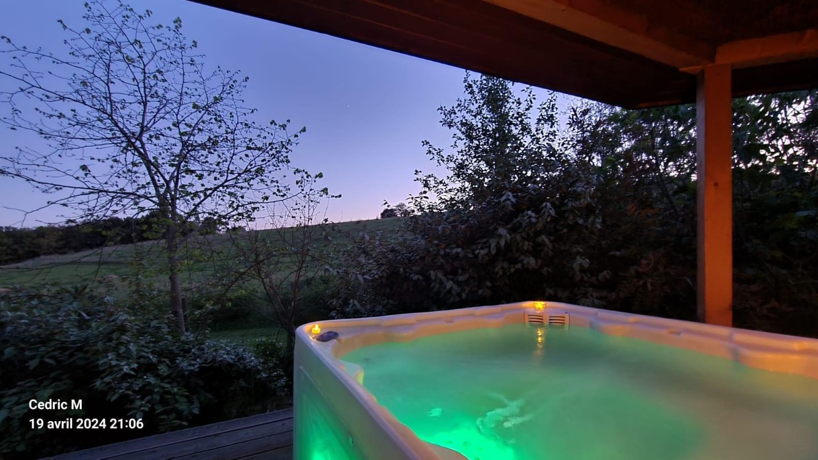 Cabane Spa du Potager : une évasion sensorielle en Occitanie à Villarzel Du Razès — environnement naturel