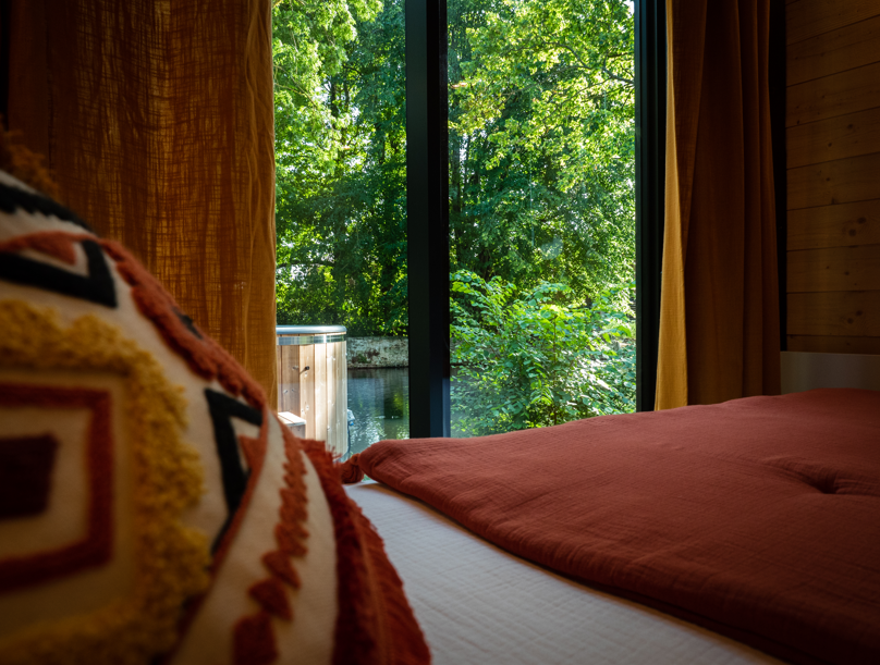 Le chalet nordique SPA — Ecolodge avec bain nordique à Seine-et-Marne à Serris — salle de bain