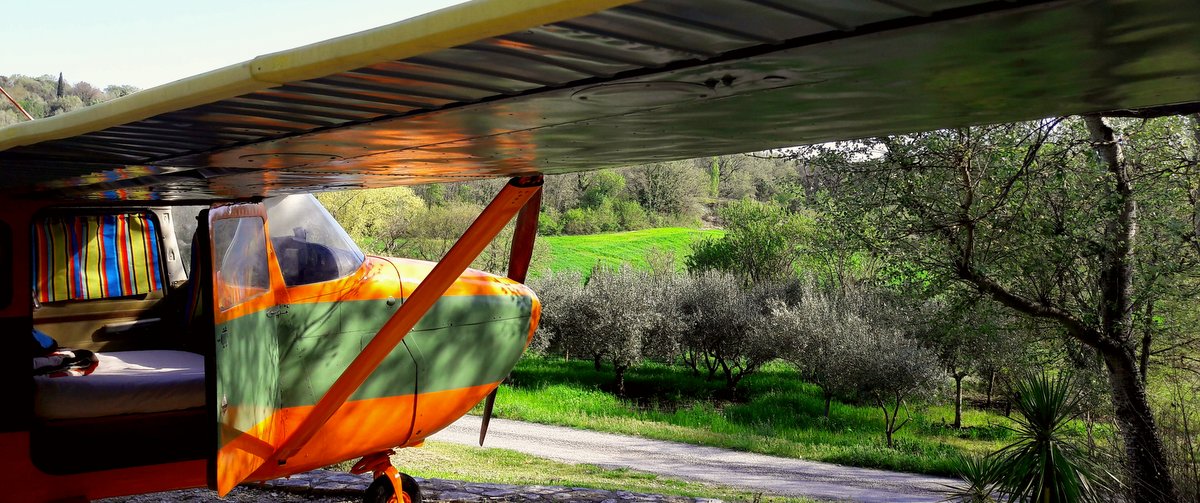 Vivez l'expérience unique d'un avion Cessna et de sa tour de contrôle à Barjac — salle de bain