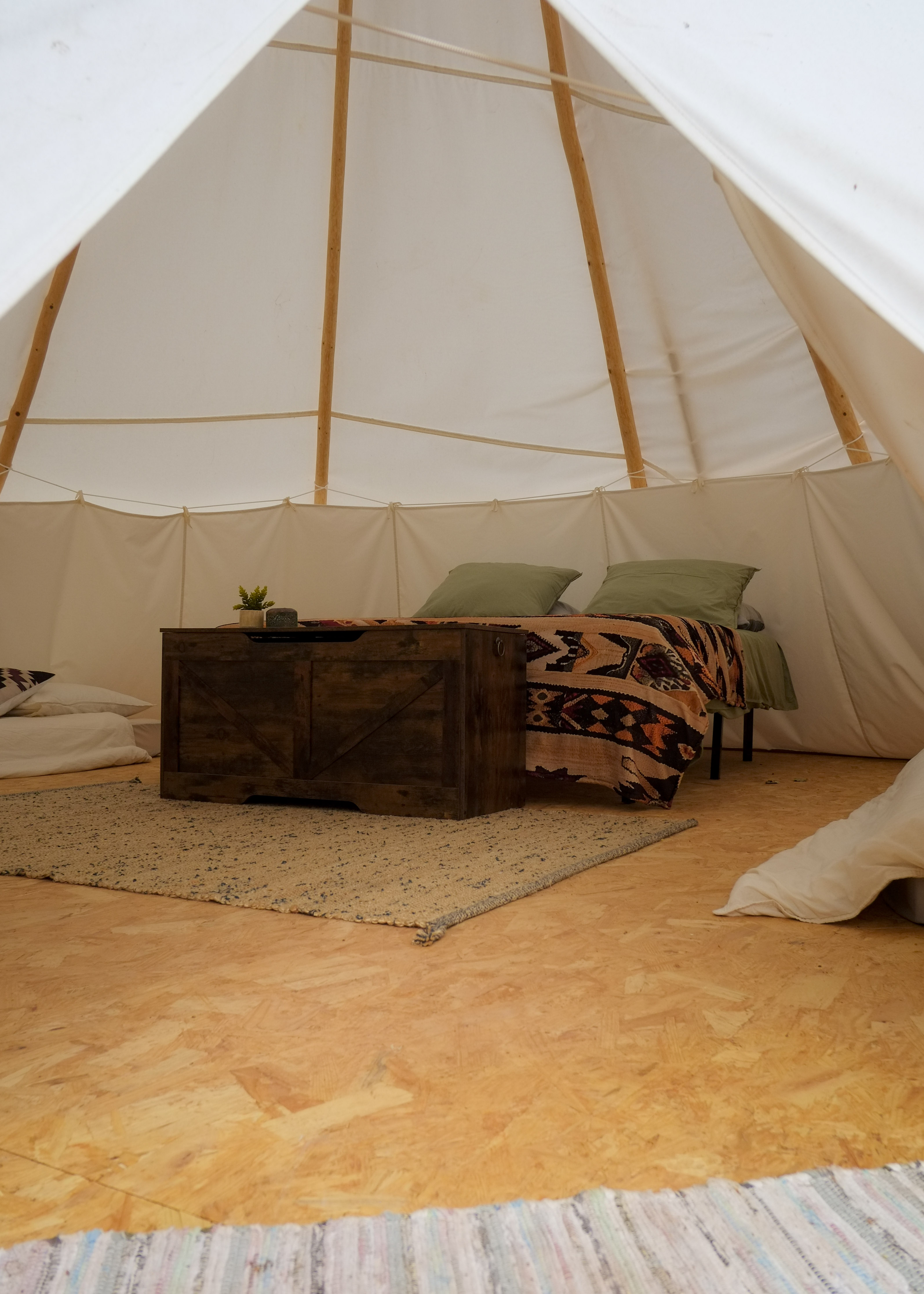 Tipi Paco — Séjour au bord d'un ruisseau dans l'Hérault à Béziers — chambre