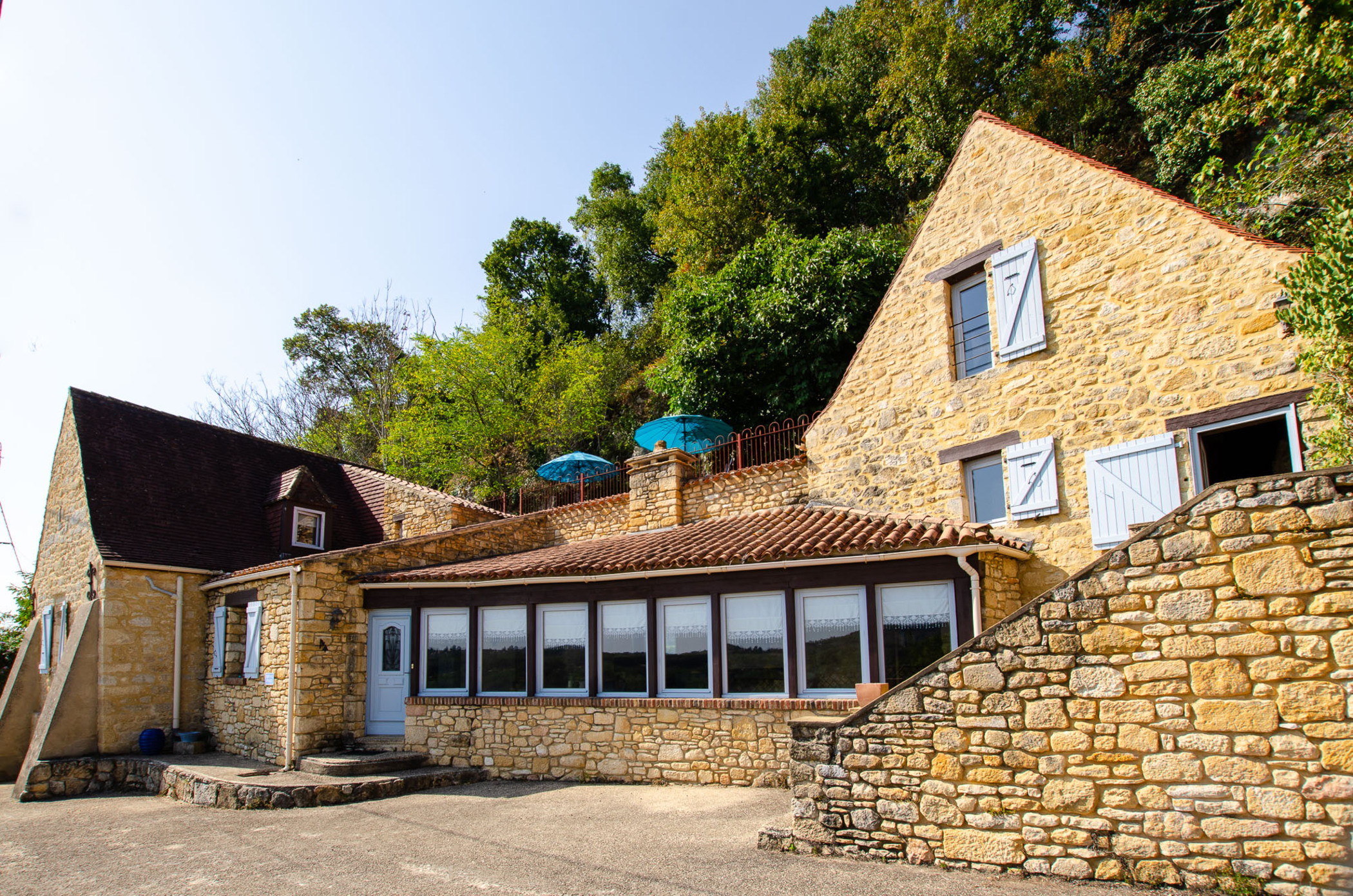 Le Troglodyte & Spa : une expérience unique en Dordogne