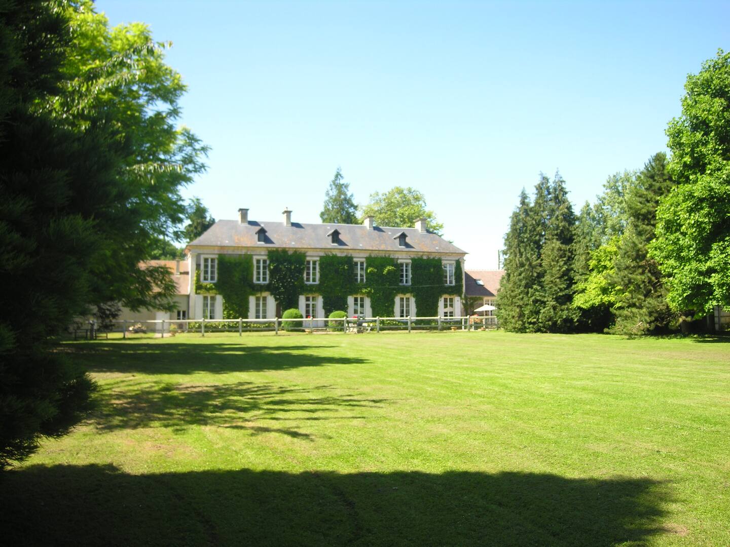 La roulotte d'Elise — Roulotte avec spa à Valmeray (Calvados) à Valambray — cuisine