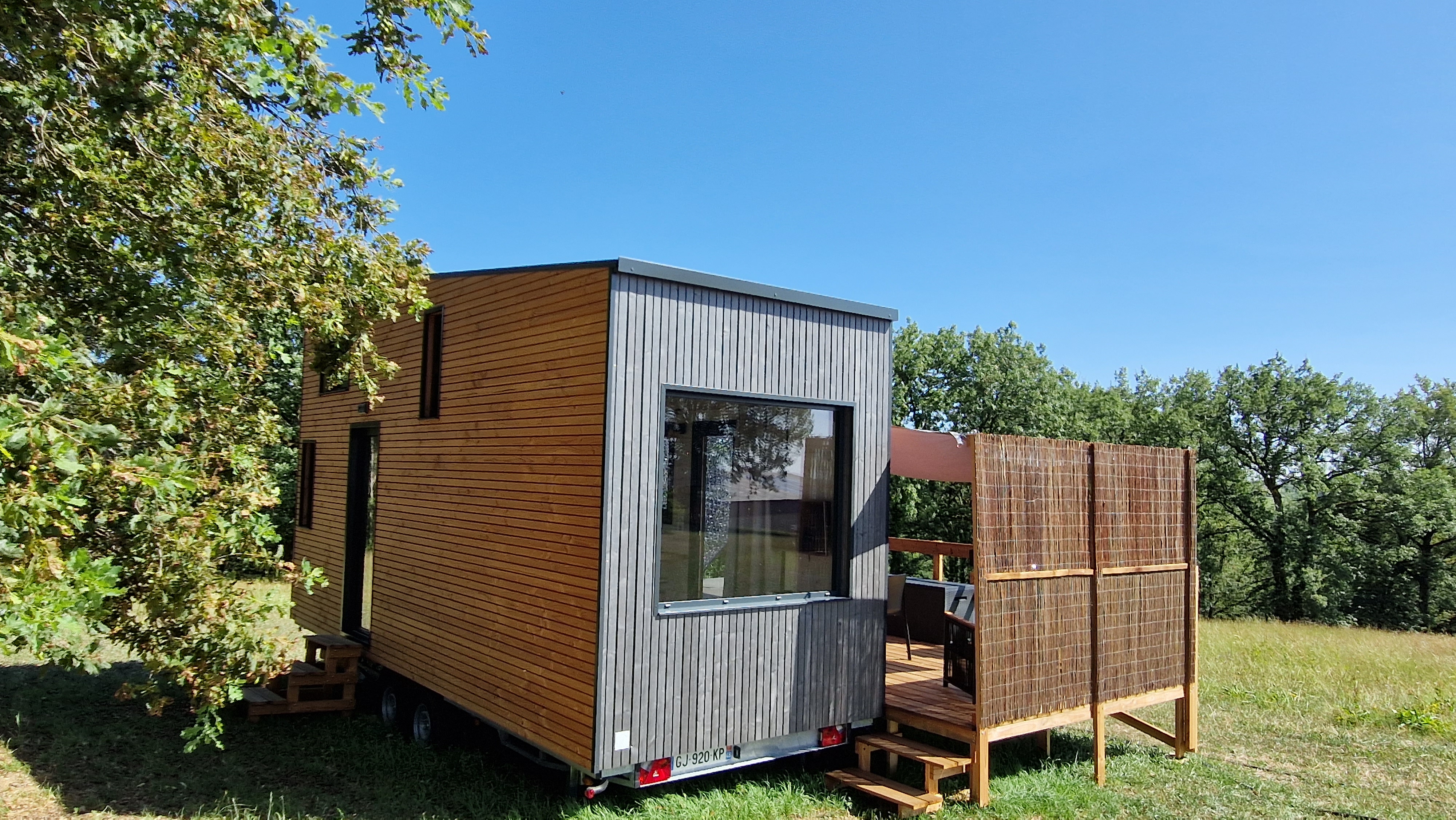 La Tiny de Clem & Spa : un cocon moderne en Midi-Pyrénées