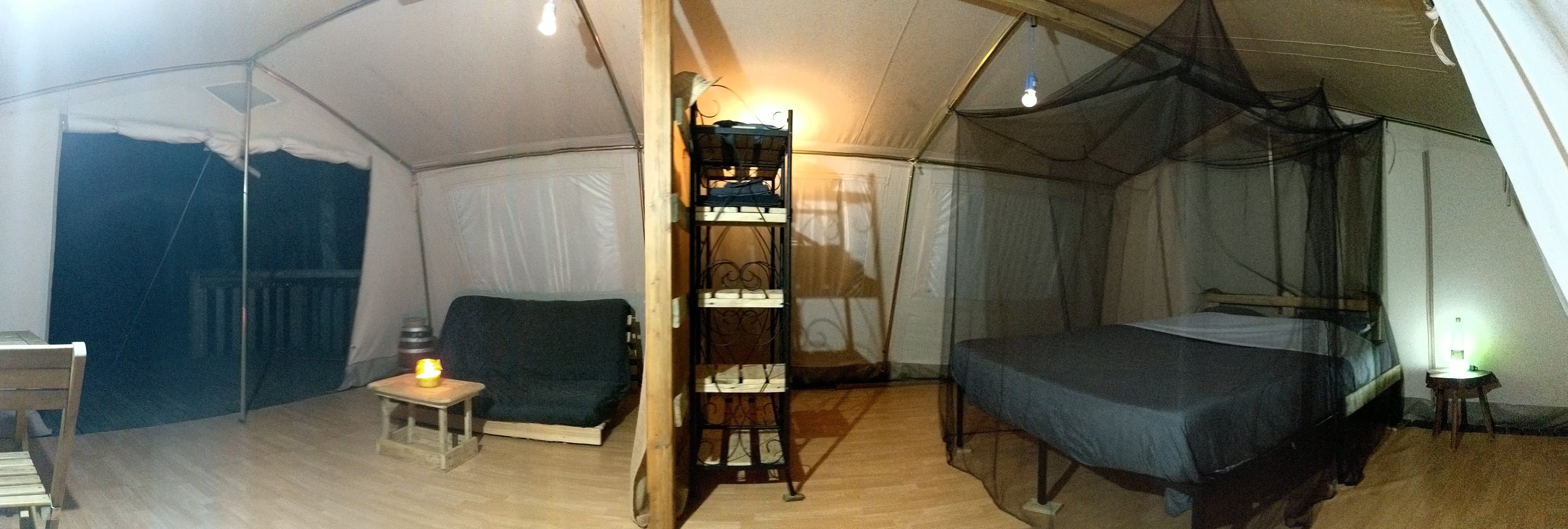 Espace VALERIANA — Tente avec vue panoramique à Lot à Saint-Cirgues — salle de bain