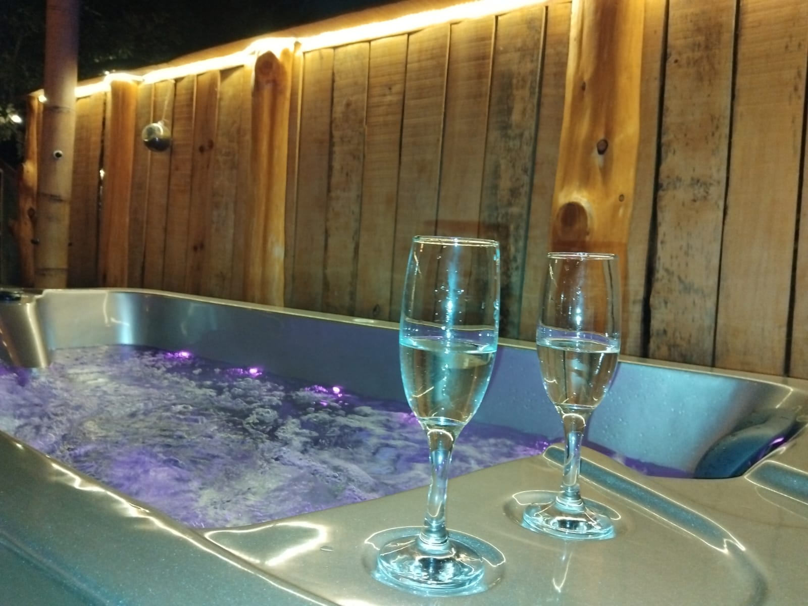 L'Entre2rêves — Cabane avec spa privatif en Charente-Maritime à Pessines — espace de vie