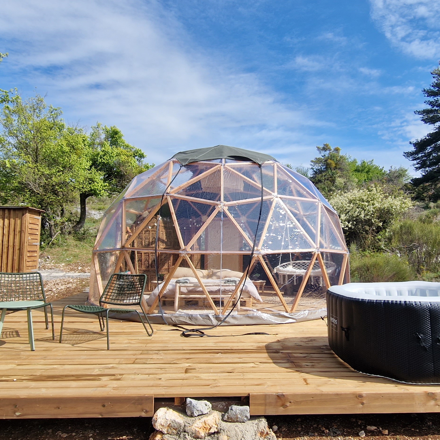Évasion sous un Dôme étoilé avec Spa en Provence