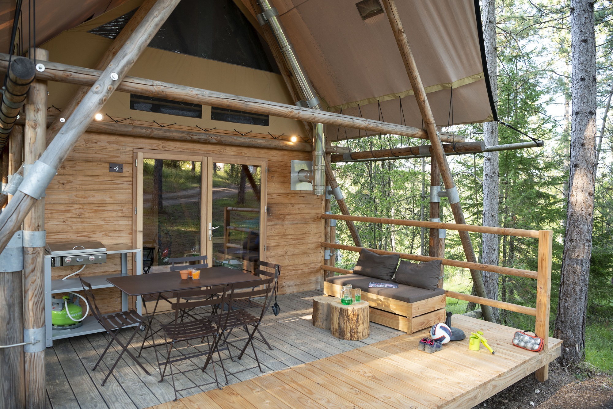 Cahutte Sud Ardèche : une cabane au cœur de la nature — Cabane à Vagnas