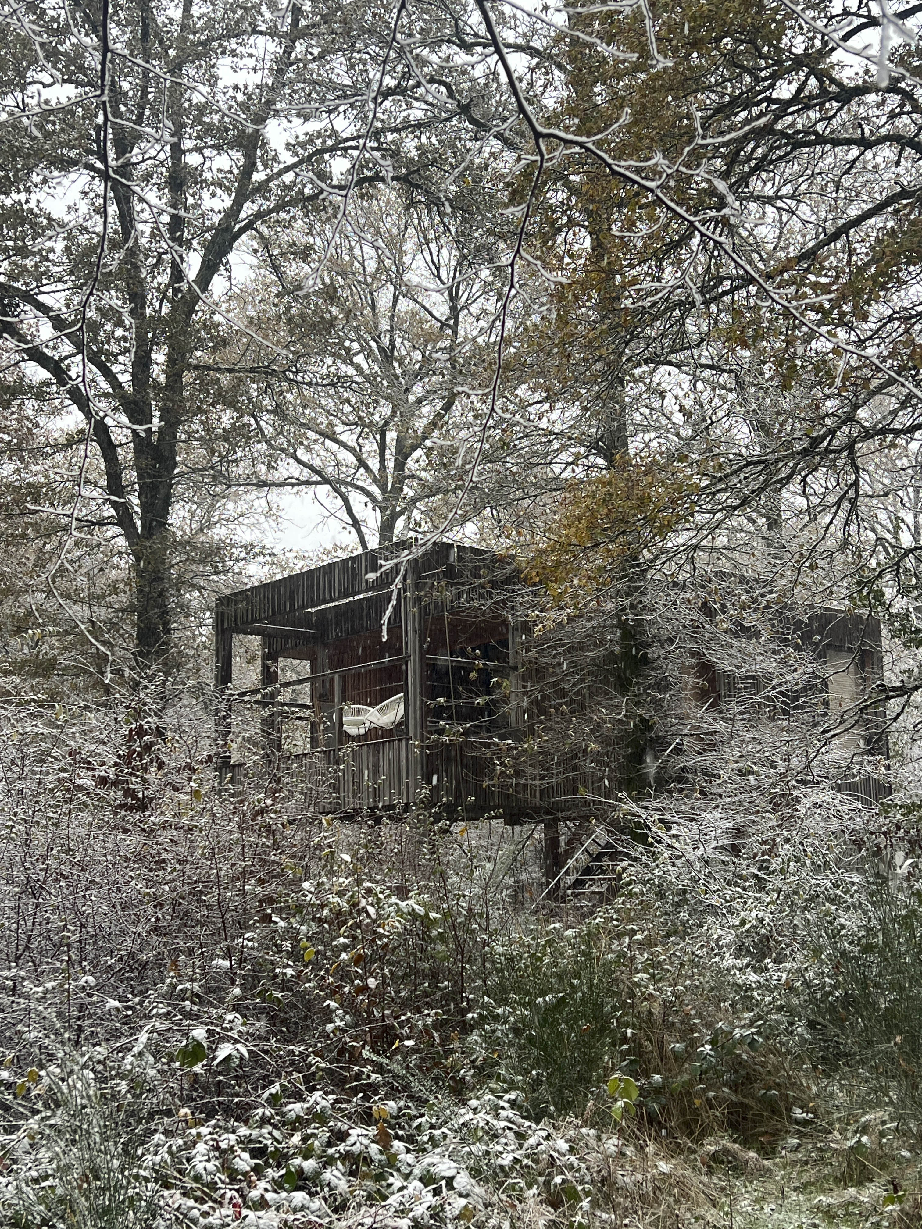 Lodge Houppelandes & Spa : une évasion sur pilotis à Esvres-Sur-Indre — vue intérieure