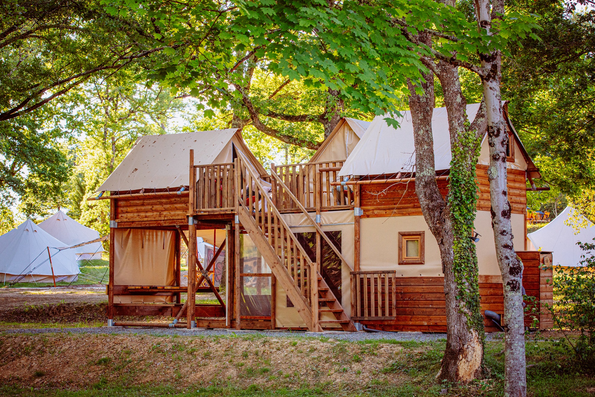 L'Ecolodge Duplex Nature — Cabane sur pilotis avec spa à Gers