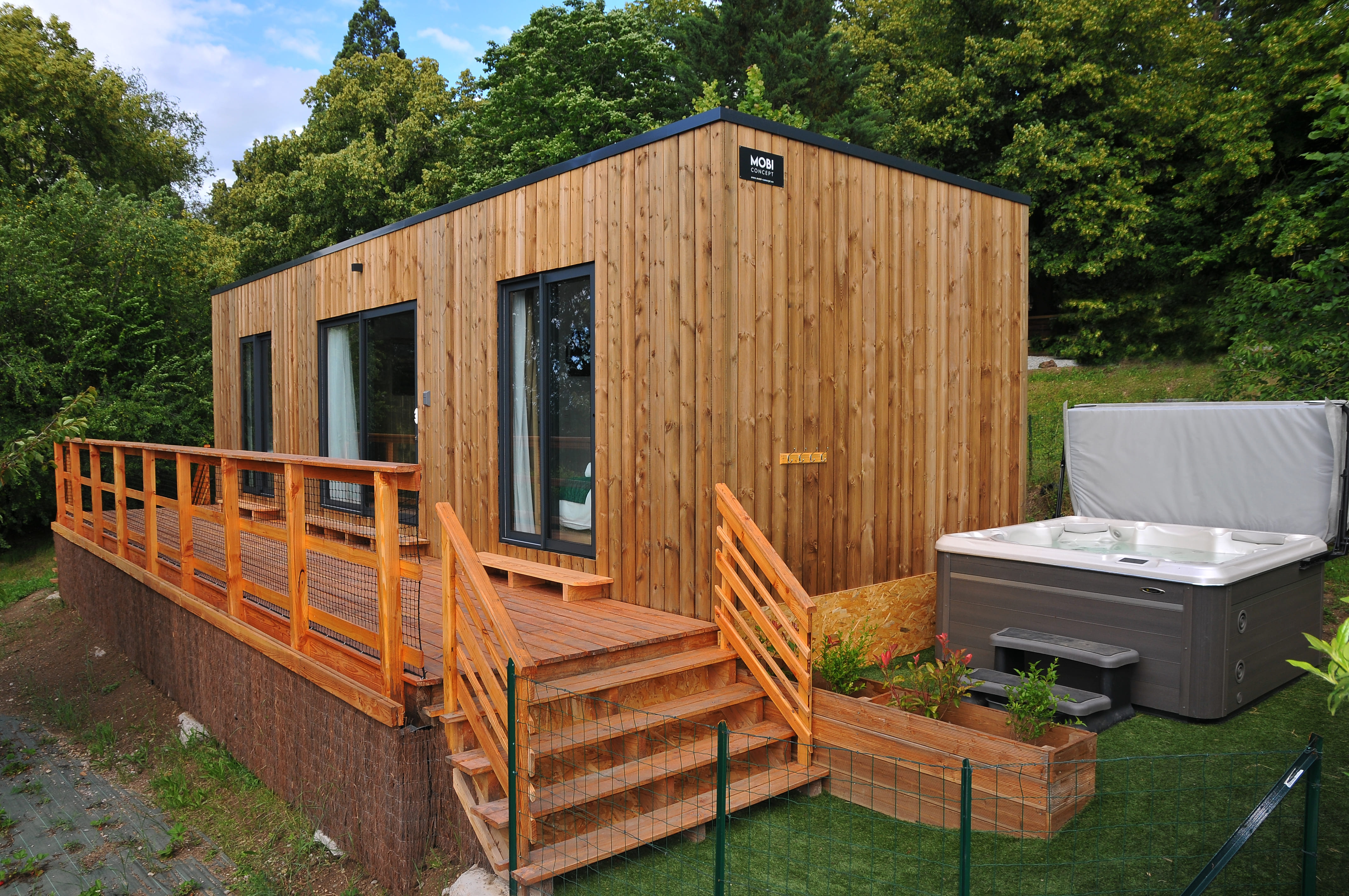 Cabane LUERN & Spa : une évasion sensorielle en Auvergne — Cabane à Vic-Le-Comte