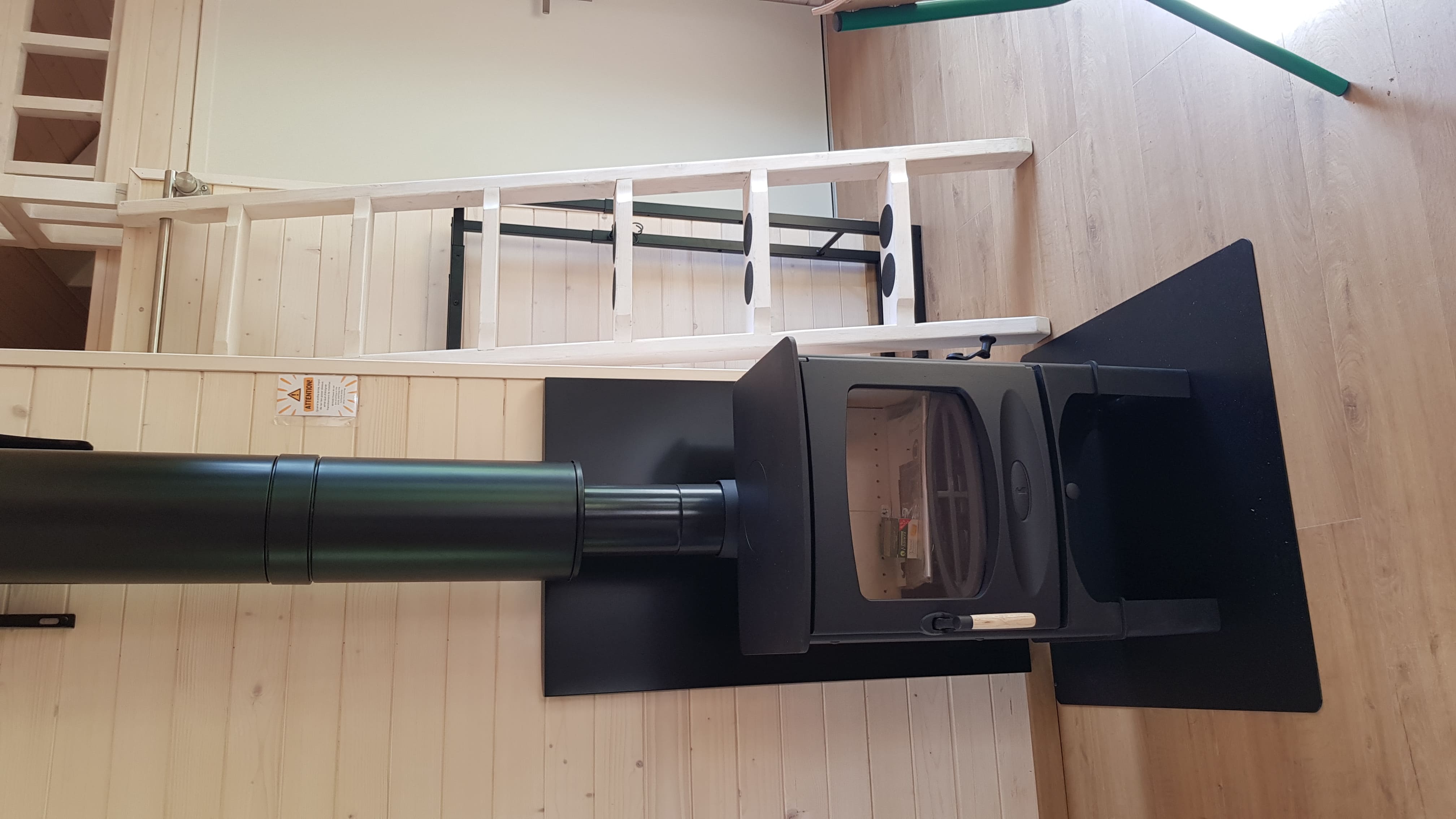 Cabane du Renard — Ecolodge avec spa à Loir-et-Cher à La Ferté-Imbault — détail architectural