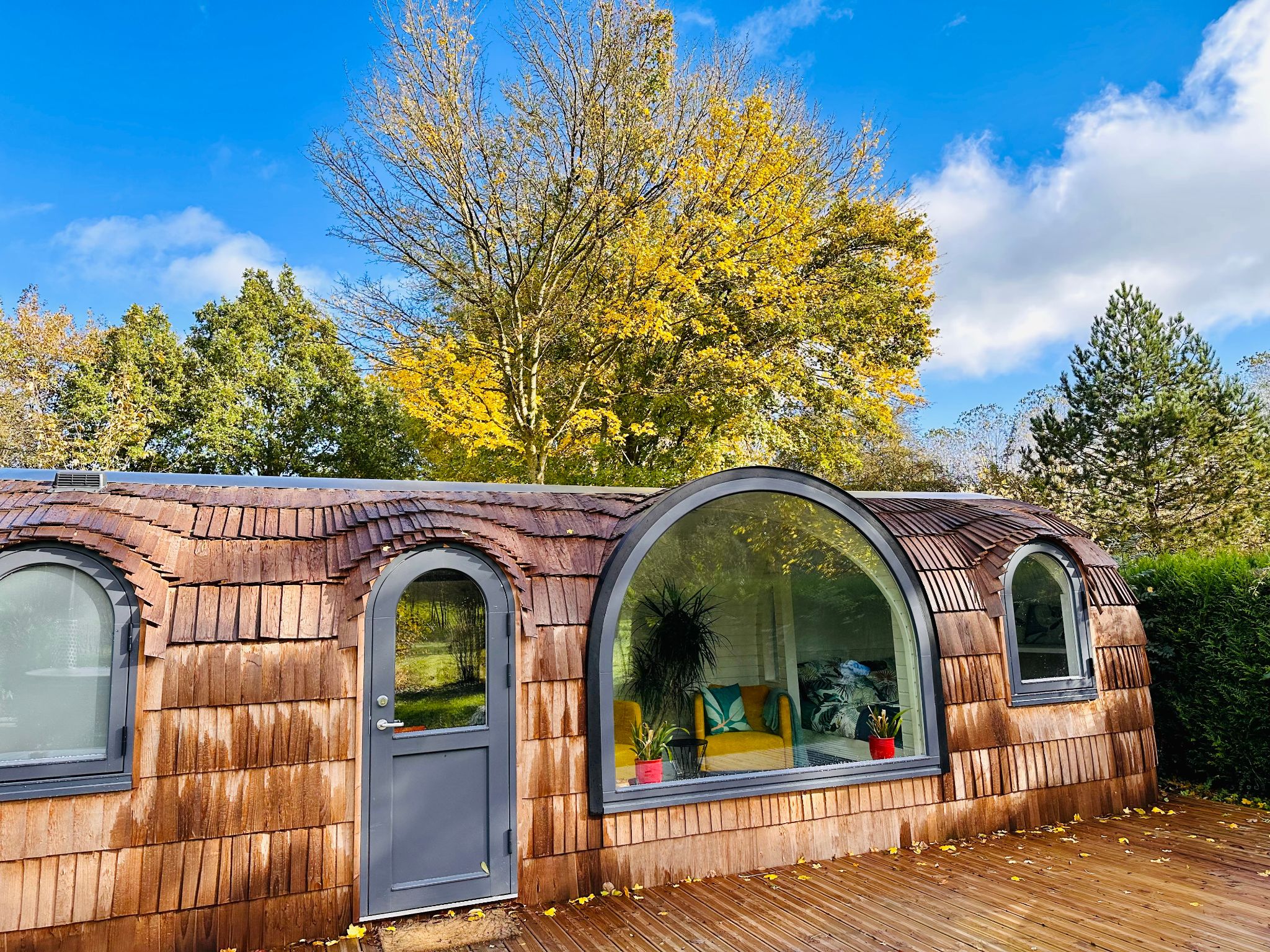 L'Heureuse : cabane avec bain nordique en Picardie à Roy-Boissy — vue depuis la terrasse