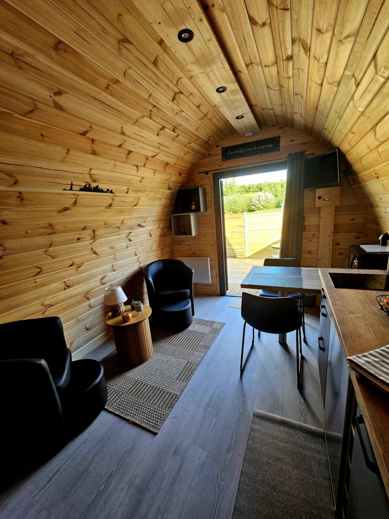 Pod CHARME — Séjour cocooning avec spa à Rainville (Vosges) à Rainville — salle de bain