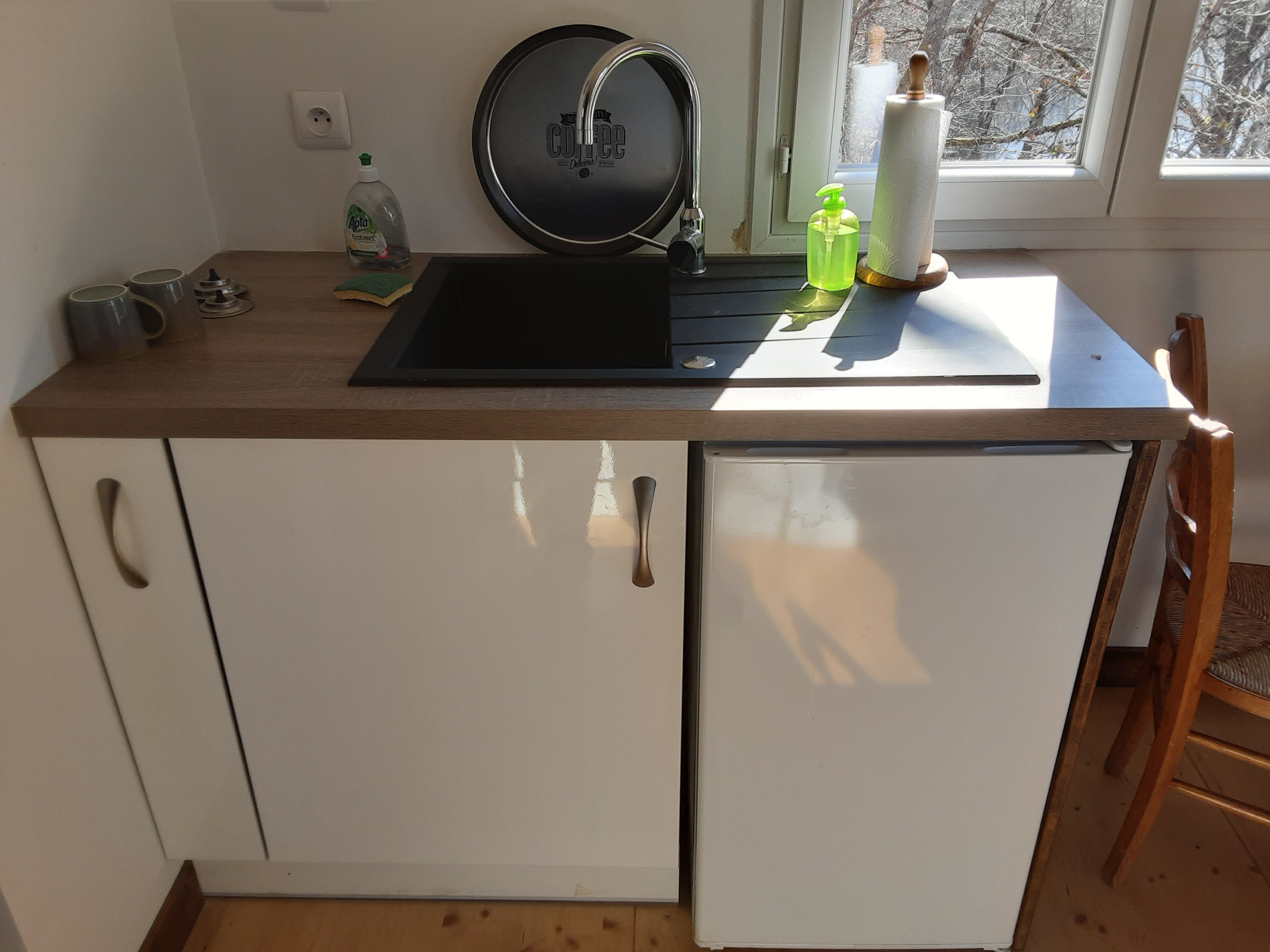 Tiny des Rêves — Tiny House avec spa à Haute-Saône à Beulotte-Saint-Laurent — cuisine