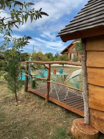 Cabane des Champs : une immersion en pleine nature à Champmotteux — environnement naturel