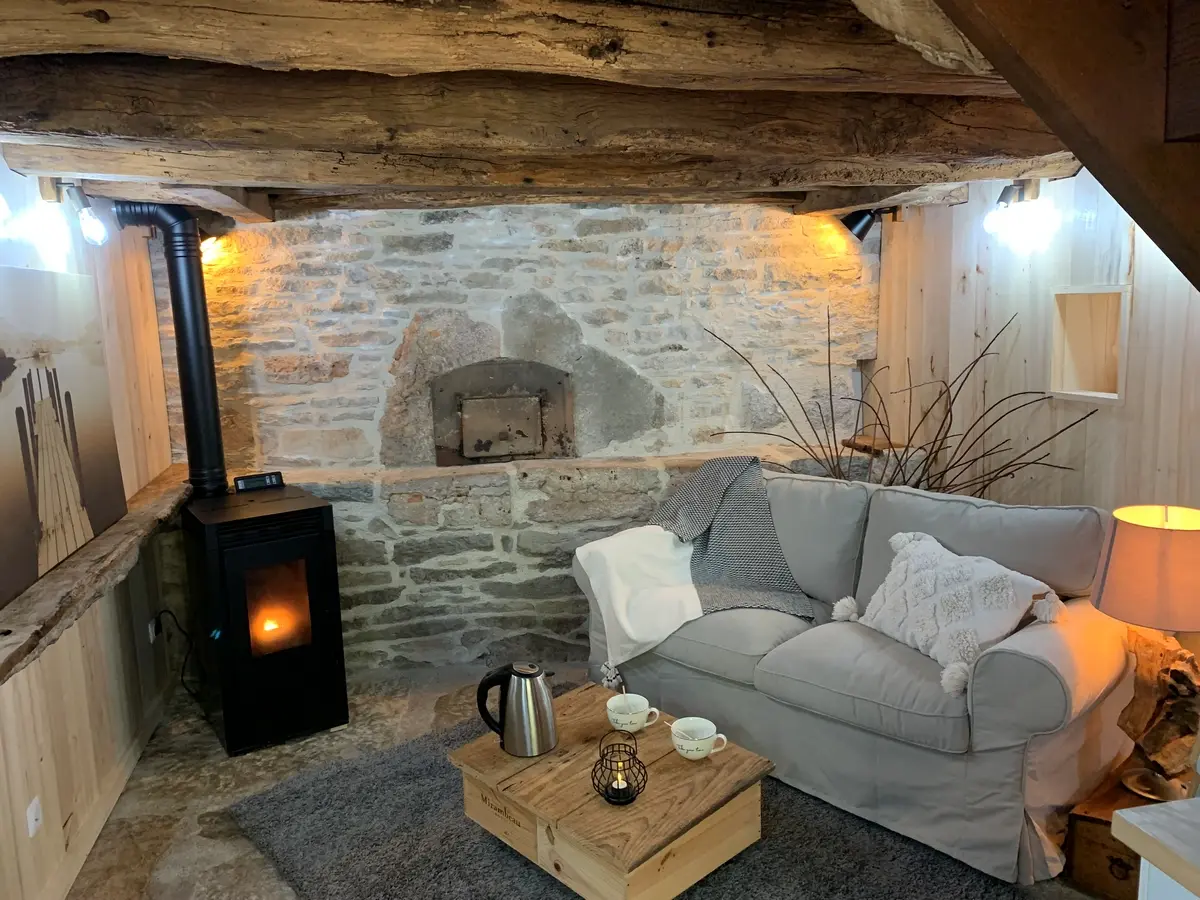 Lodge insolite avec spa privatif — Ecolodge romantique dans le Lot à Cahors — environnement naturel
