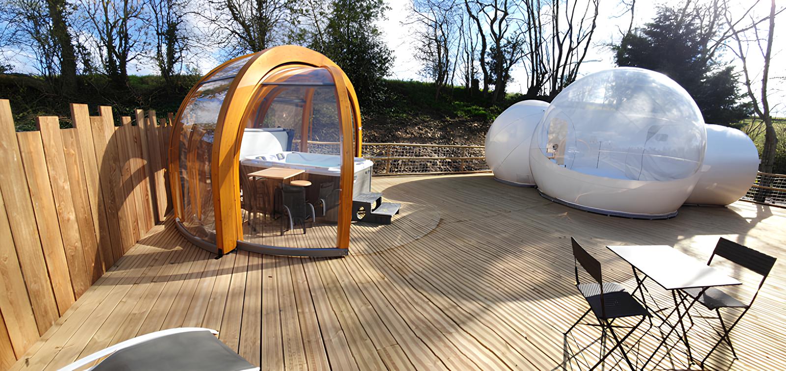 Bulle zozo & Spa — Nuit étoilée à La Bulle Étoilée en Calvados à Noues de Sienne — vue intérieure