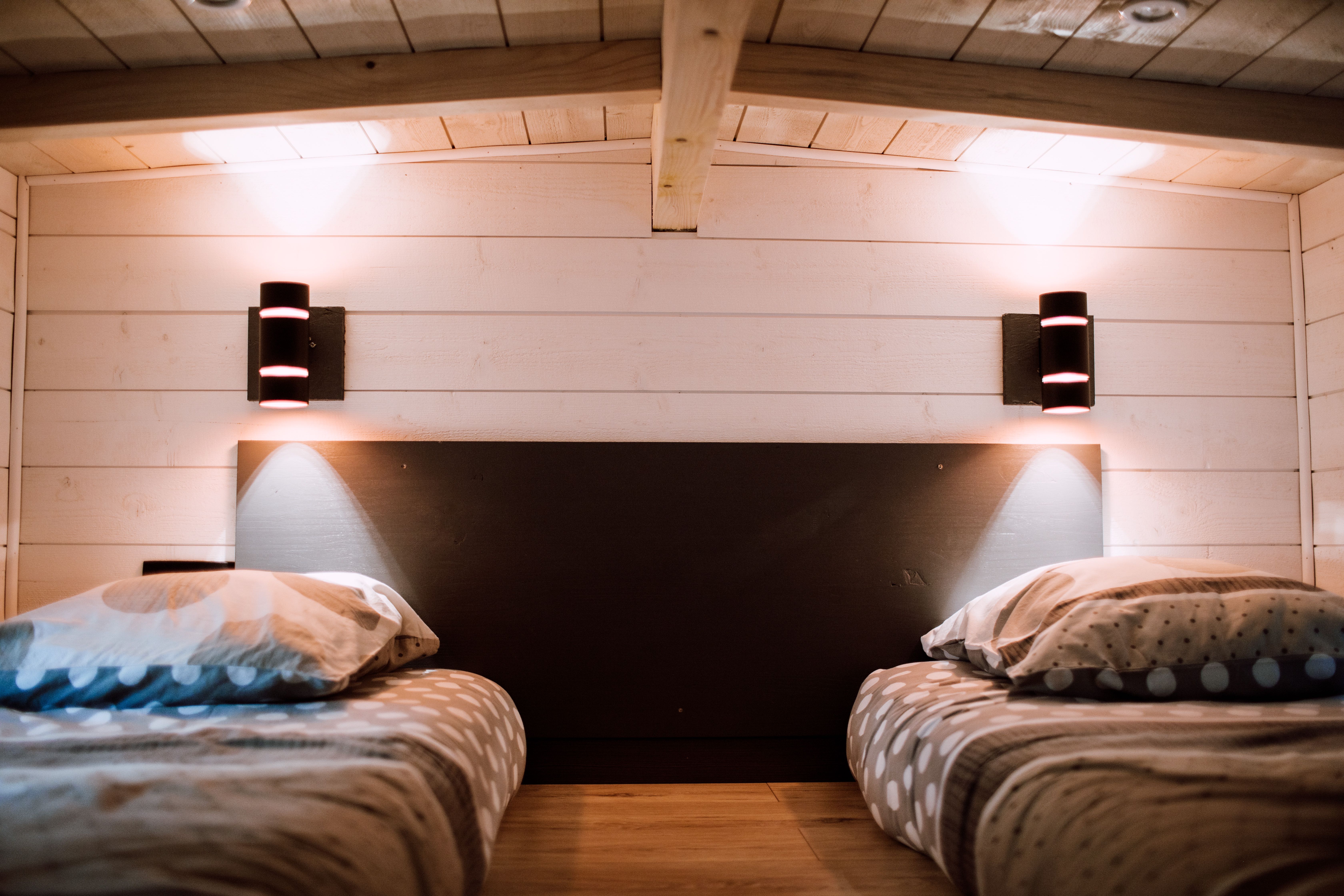 Tiny House La Bûcheronne — Séjour insolite avec spa à Épinal (Vosges)