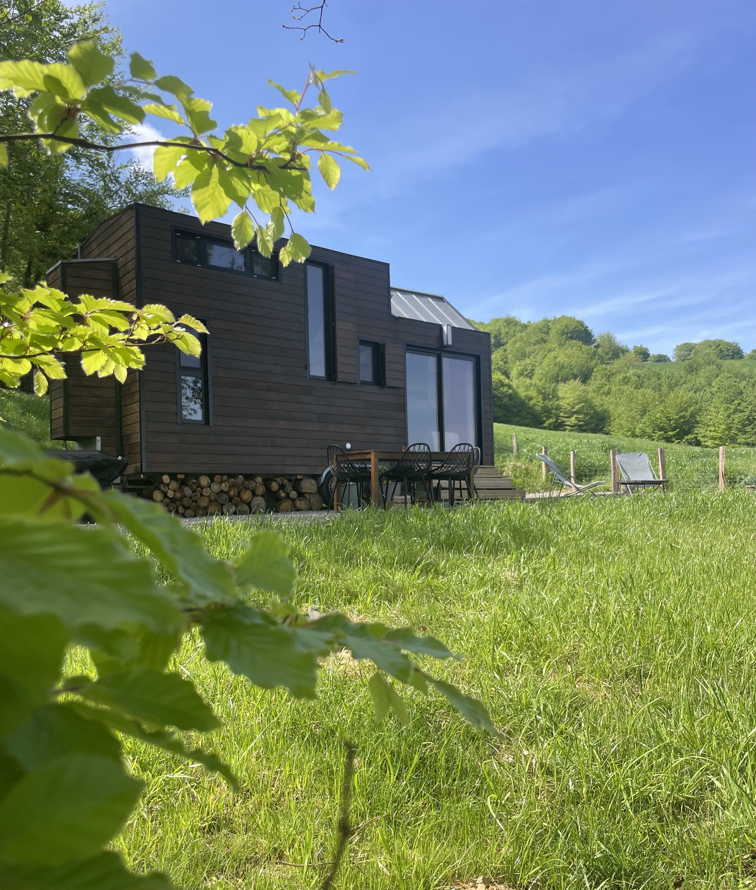 Cabane Etxe ttipia — Tiny House avec vue panoramique à Banca (Pyrénées-Atlantiques)