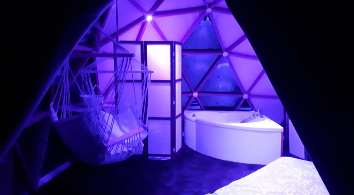 Le Géopod de la Tuilière : un dôme enchanteur en Provence à Carnoules — espace de vie