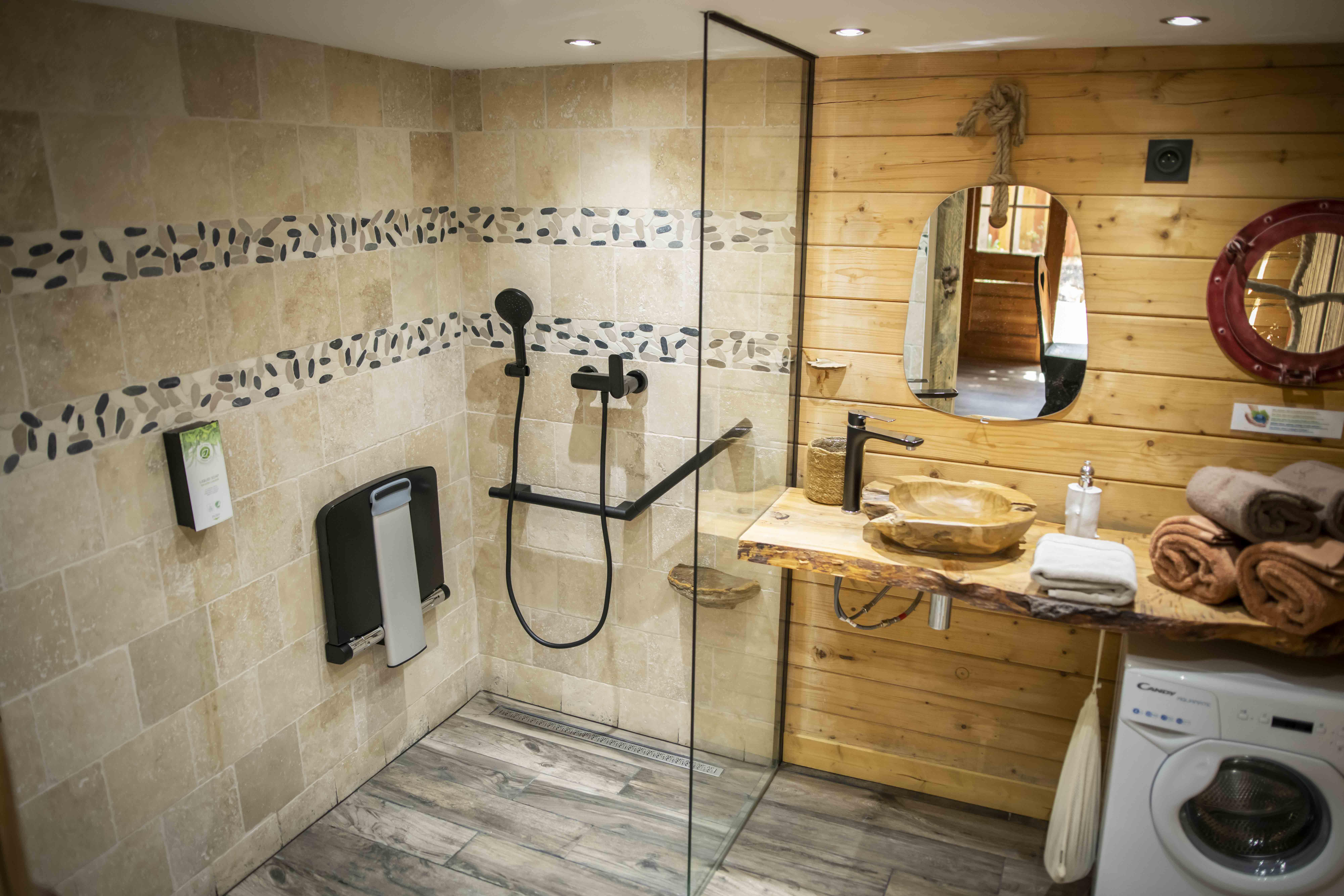 Sortilège & SPA — Cabane avec bain nordique à Bouches-du-Rhône à Marseille — environnement naturel