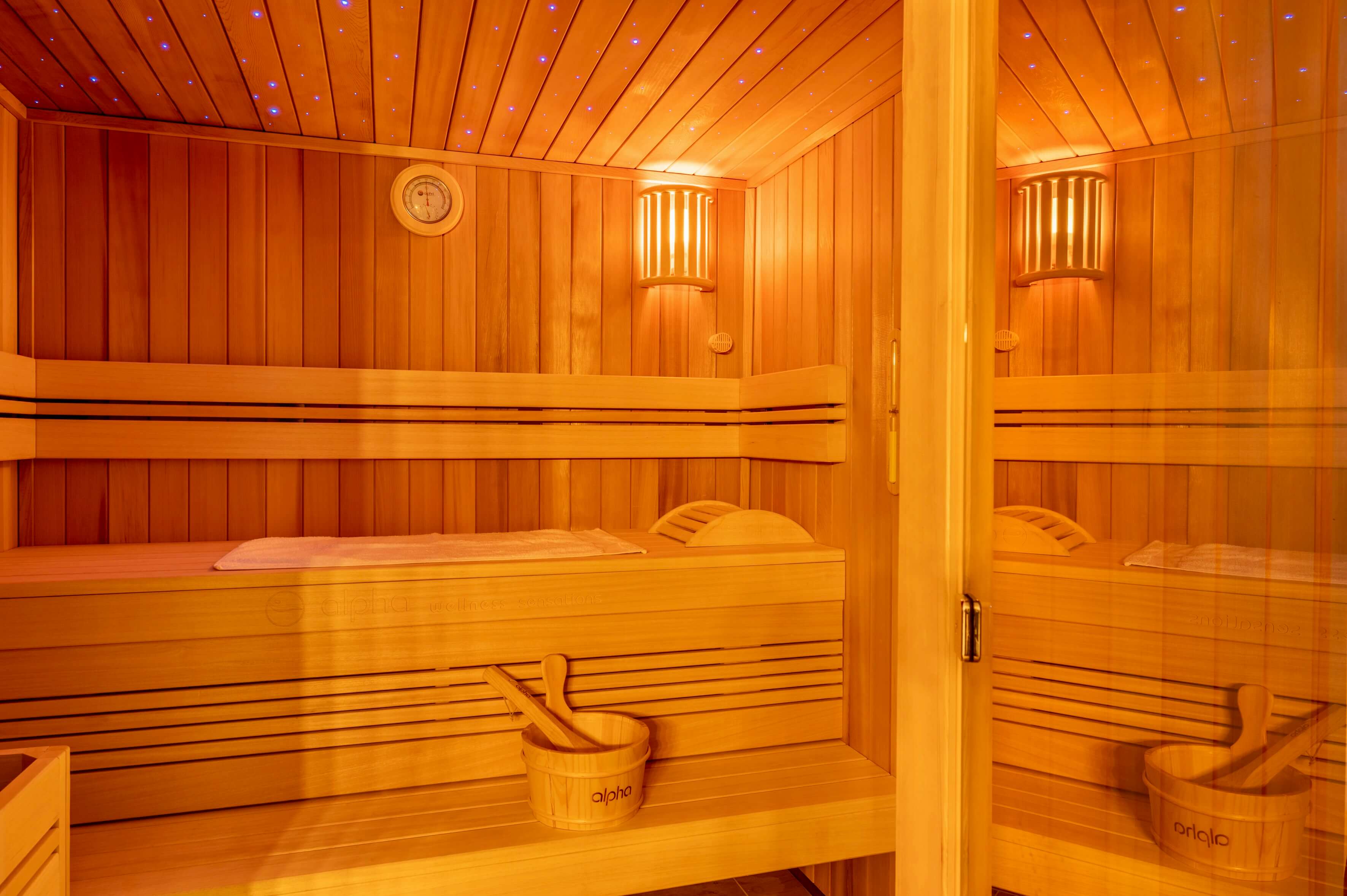 Suite Romantique Lost Paradise — Évasion avec Spa à Nord à Dunkerque — salle de bain