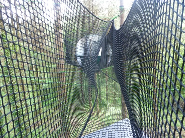 Hiboux 1 — Cabane dans les arbres à 6m de hauteur dans les Pyrénées-Atlantiques à Pau — chambre