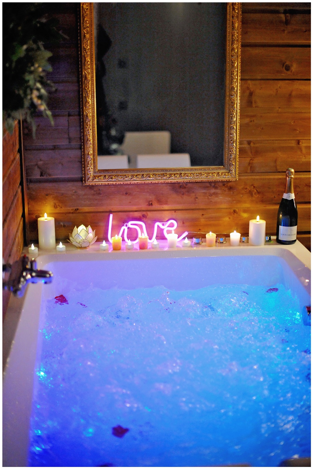 Chalet Romantique — Évasion avec SPA XXL à Bourgoin Jallieu à Bourgoin-Jallieu — cuisine