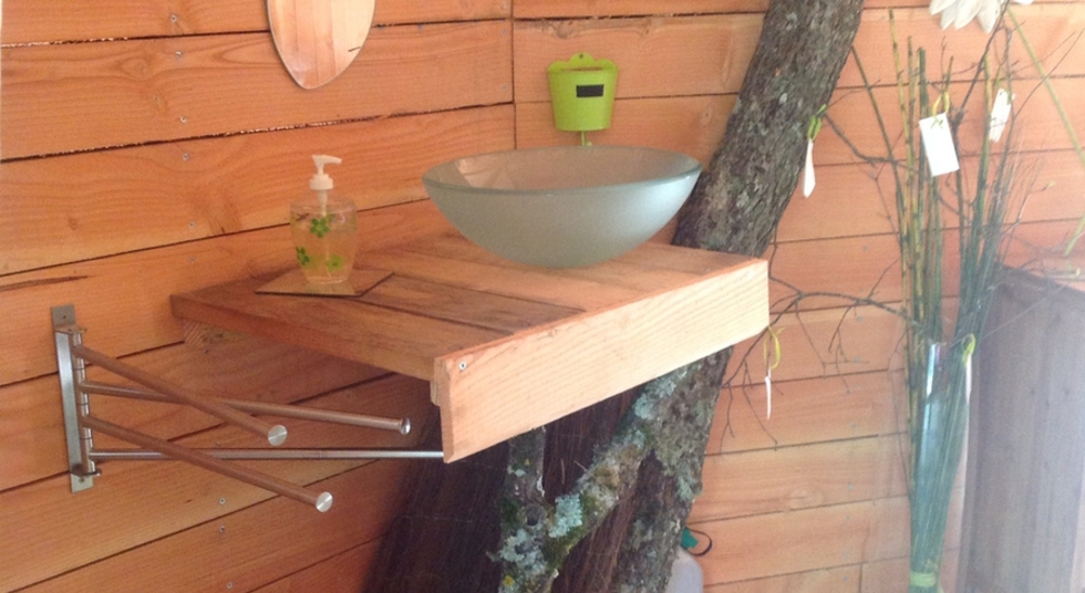Photo 8/9 — Cabane « La Cabane de Manon : une escapade enchantée dans les arbres » à Beynes Provence-Alpes-Côte d'Azur