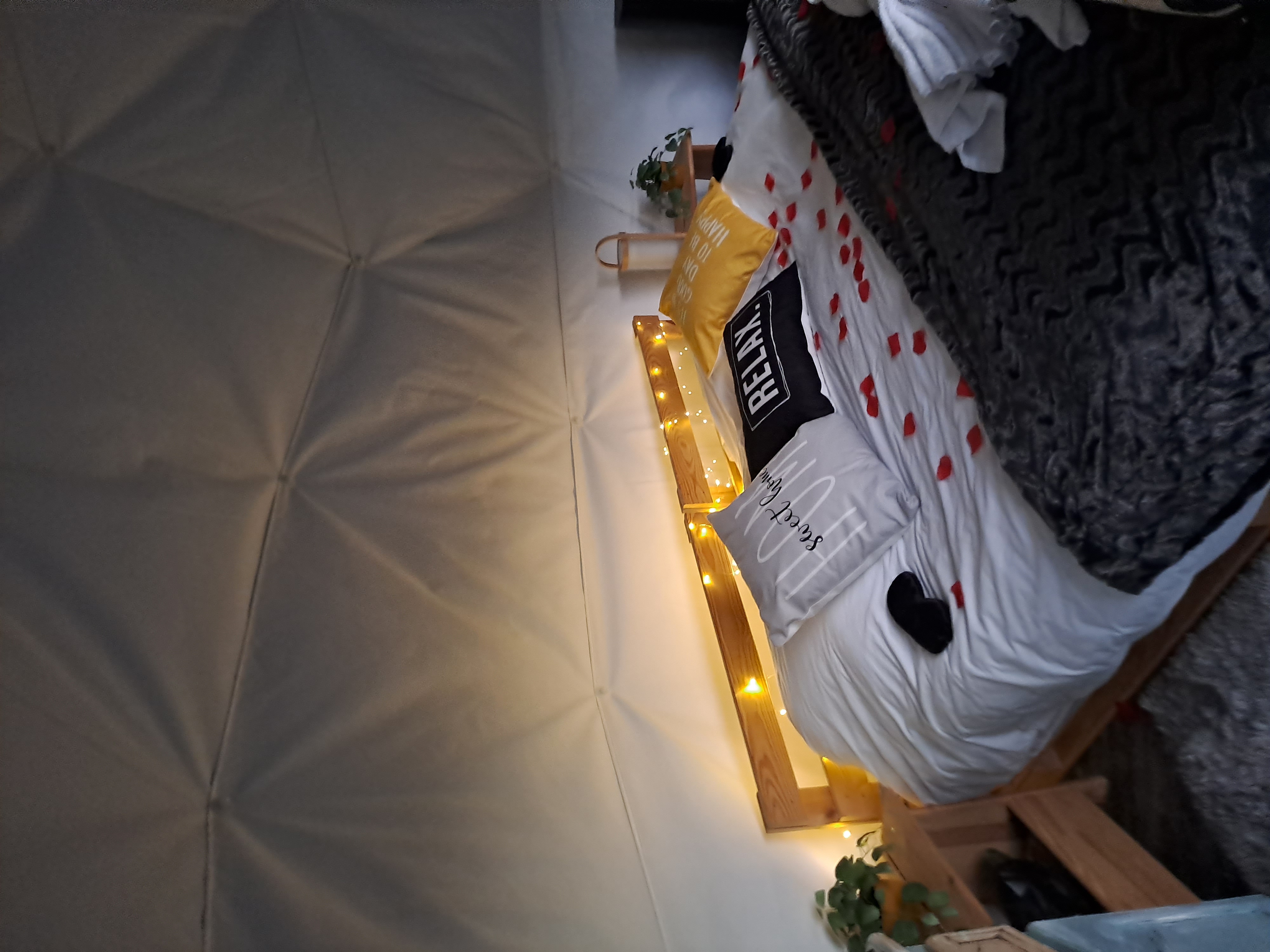 L'Ephémère : un dôme enchanteur en Midi-Pyrénées à Lescure D Albi — espace de vie