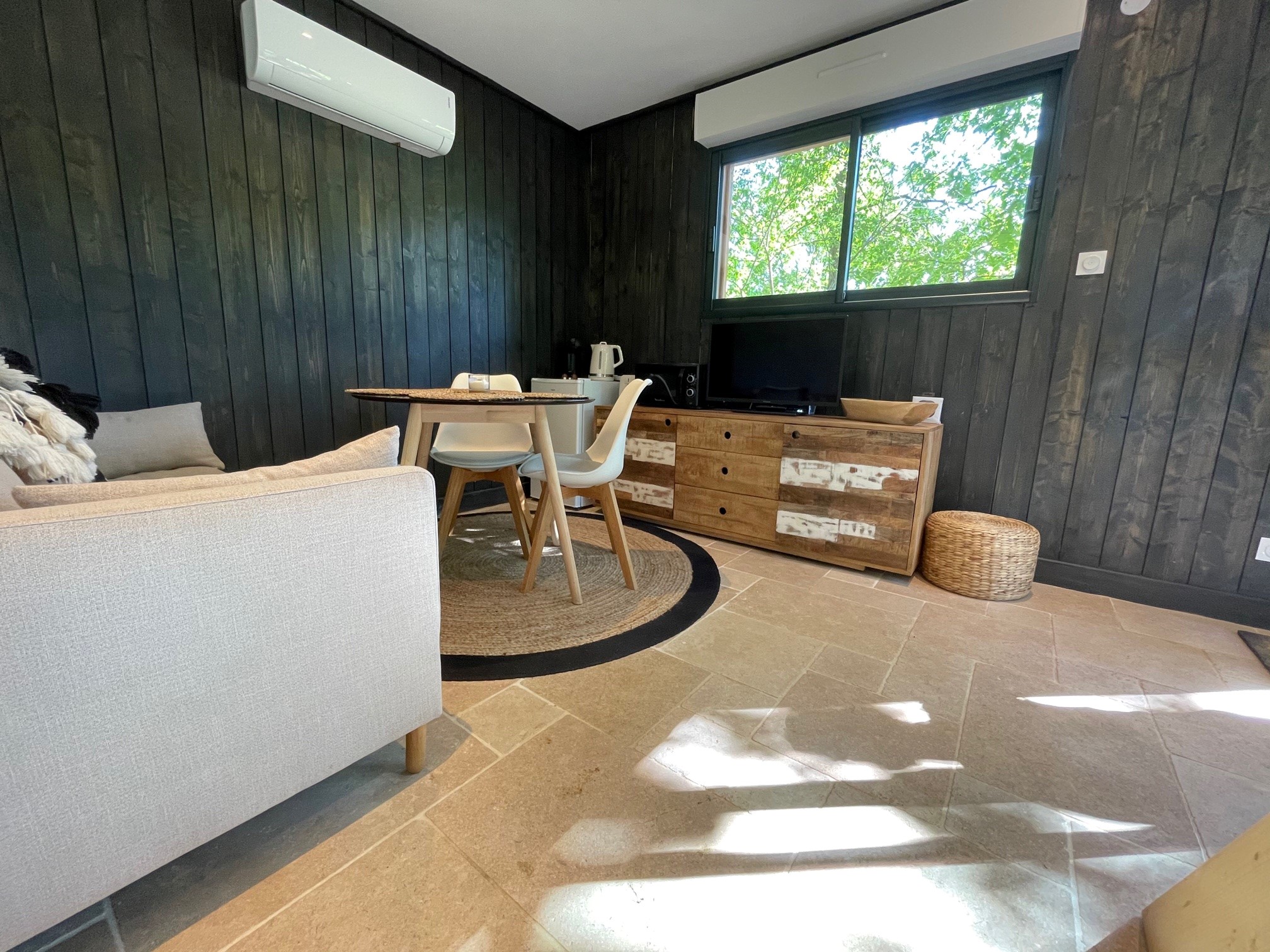 La Cabane Spa des Truffiers — Cabane avec spa à Dordogne à Coursac — environnement naturel