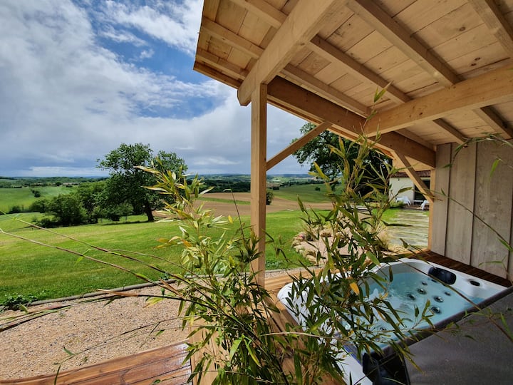 Petit Cottage du Hameau de Pallanne : un écolodge enchanteur à Pallanne — vue intérieure