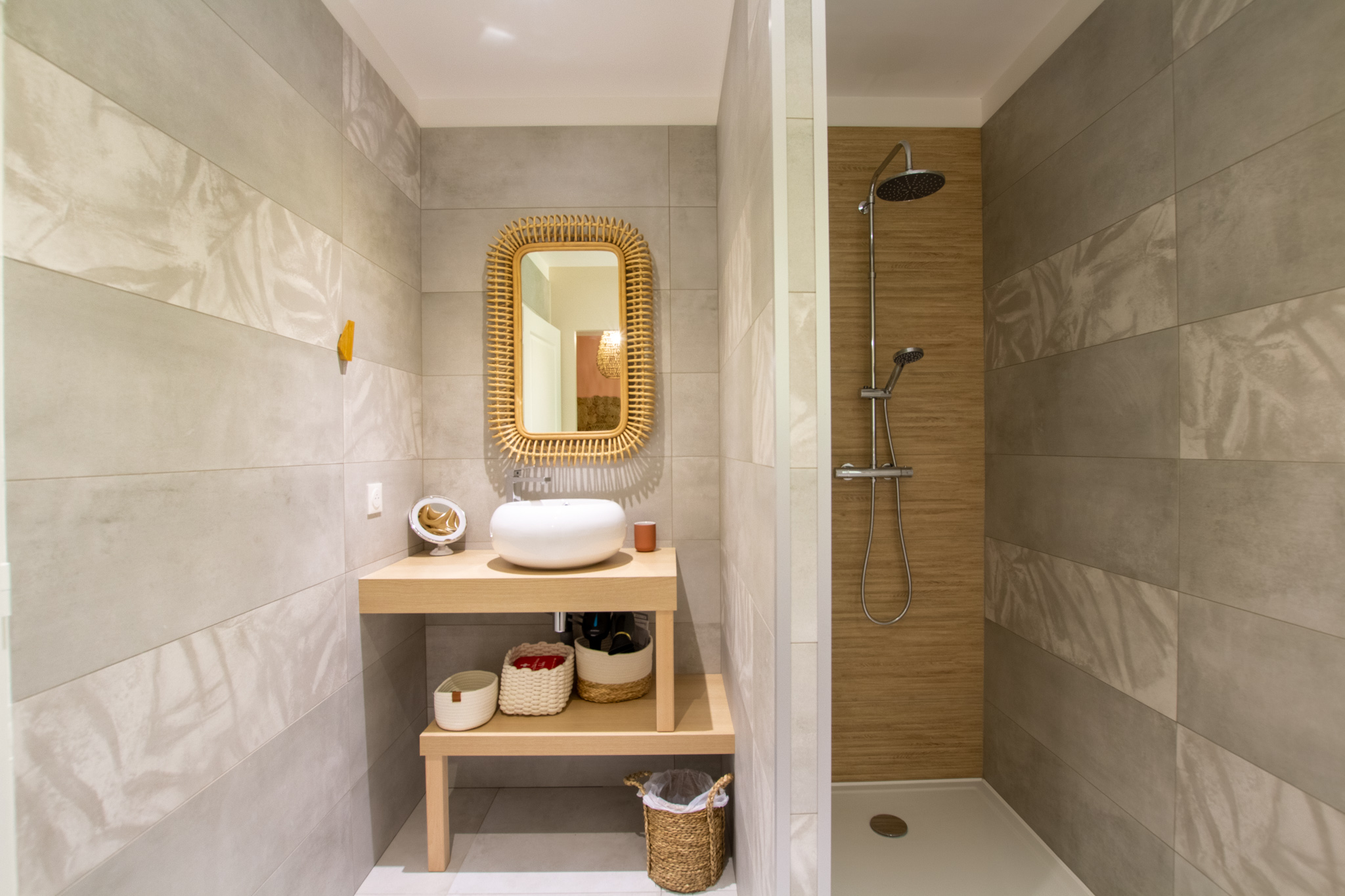 Gîte Cocooning & Spa privatif — Maison insolite avec jacuzzi en Dordogne à Alles-sur-Dordogne — chambre