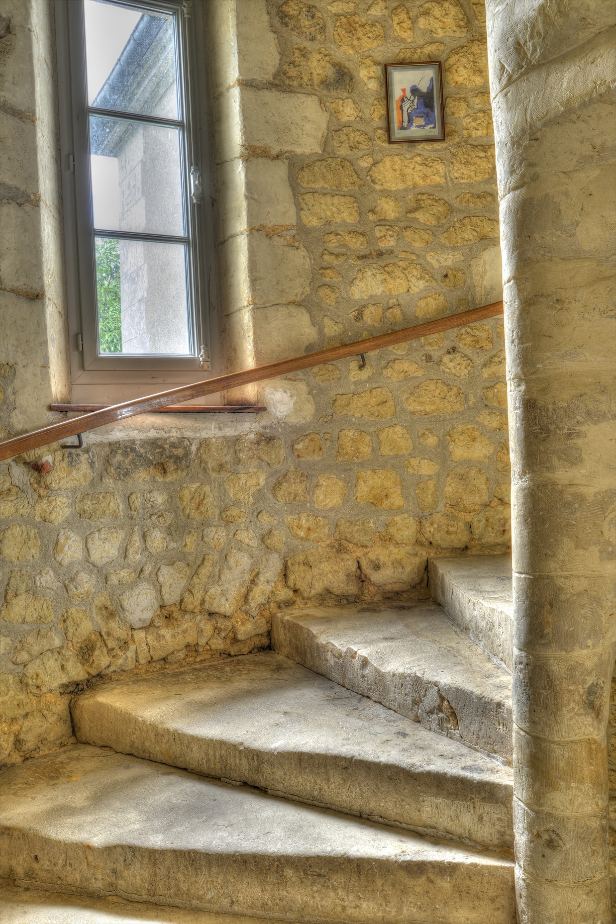 Suite Macaron — Chambre à thème avec spa au Château de Blavou à Saint-Jouin-de-Blavou — vue intérieure