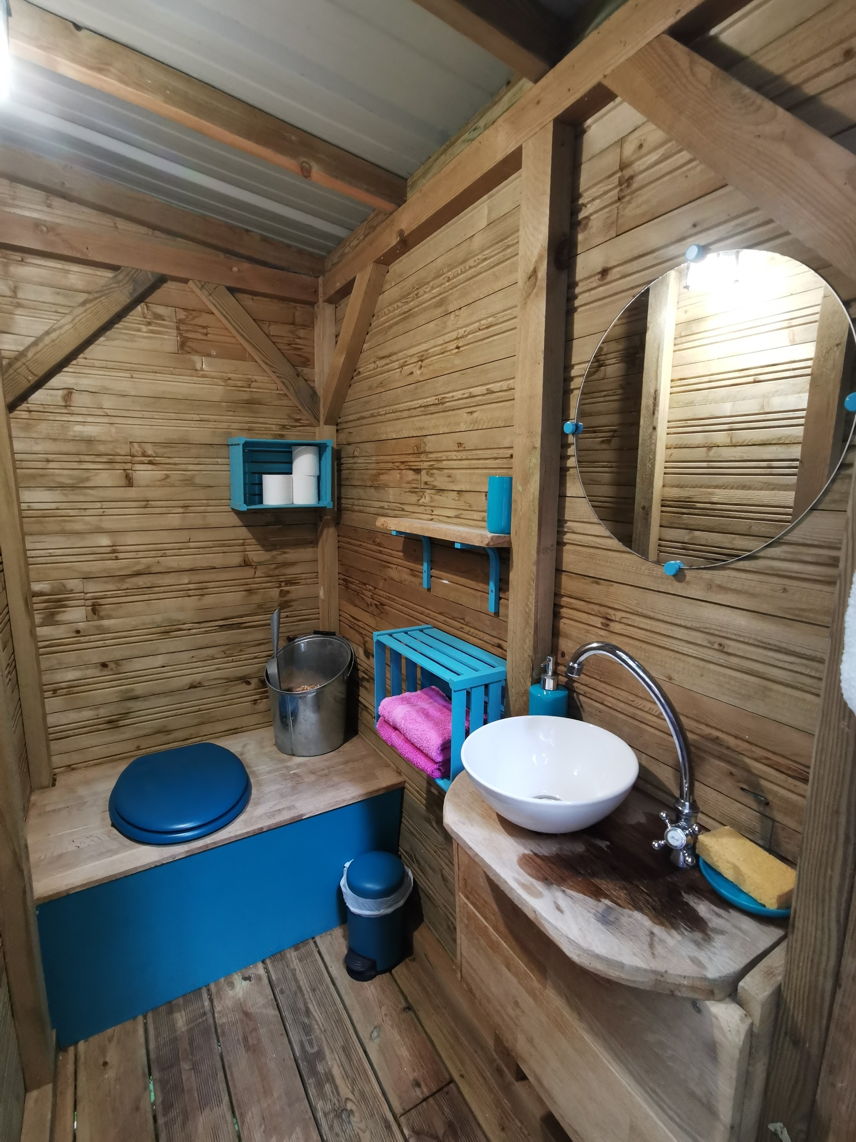La bulle Sterenn : une échappée romantique en Bretagne à Plouec Du Trieux — détail architectural