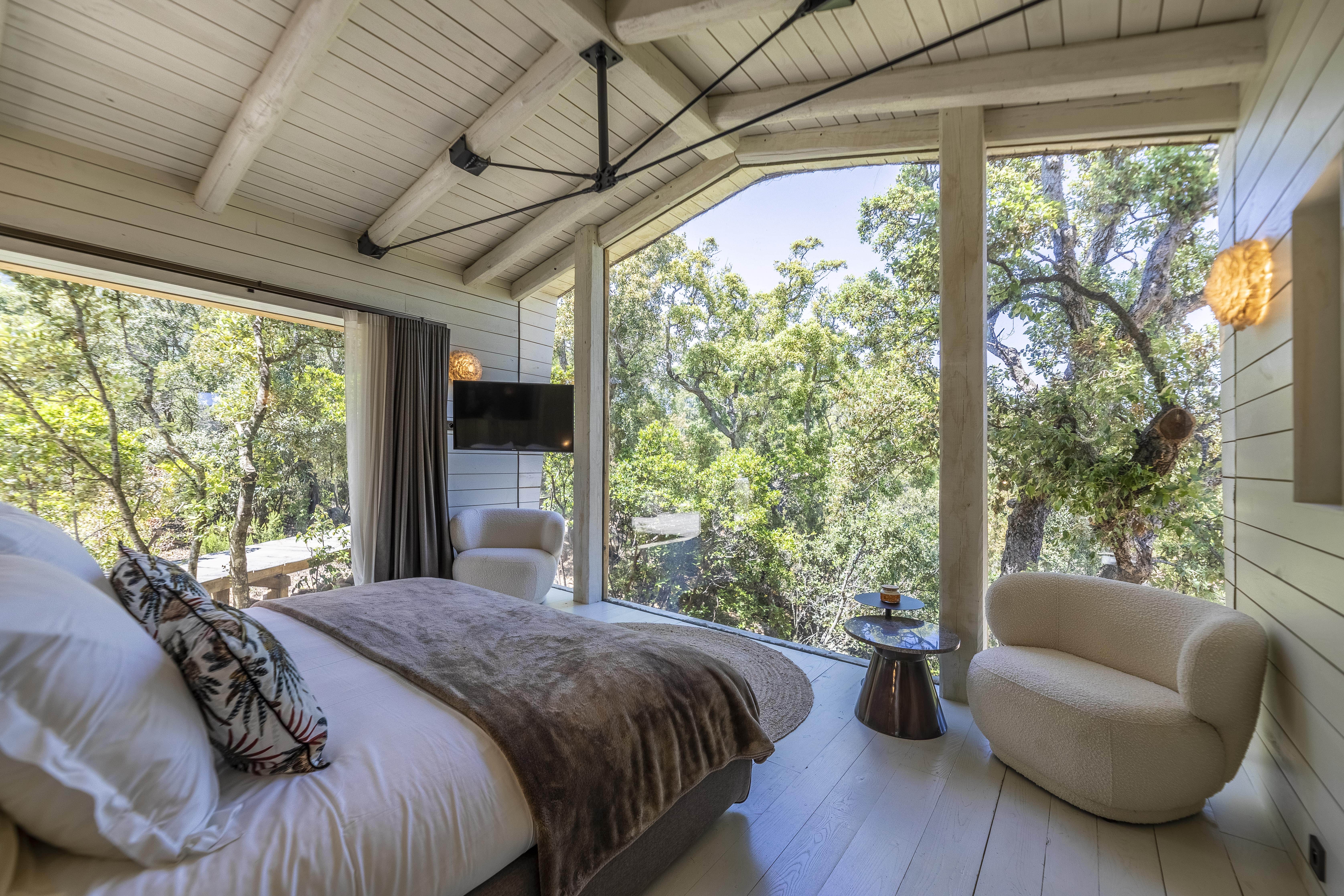 Aquilae, Cabane Casanghjulina — Cabane dans les arbres avec spa en Corse-du-Sud à Ajaccio — cuisine