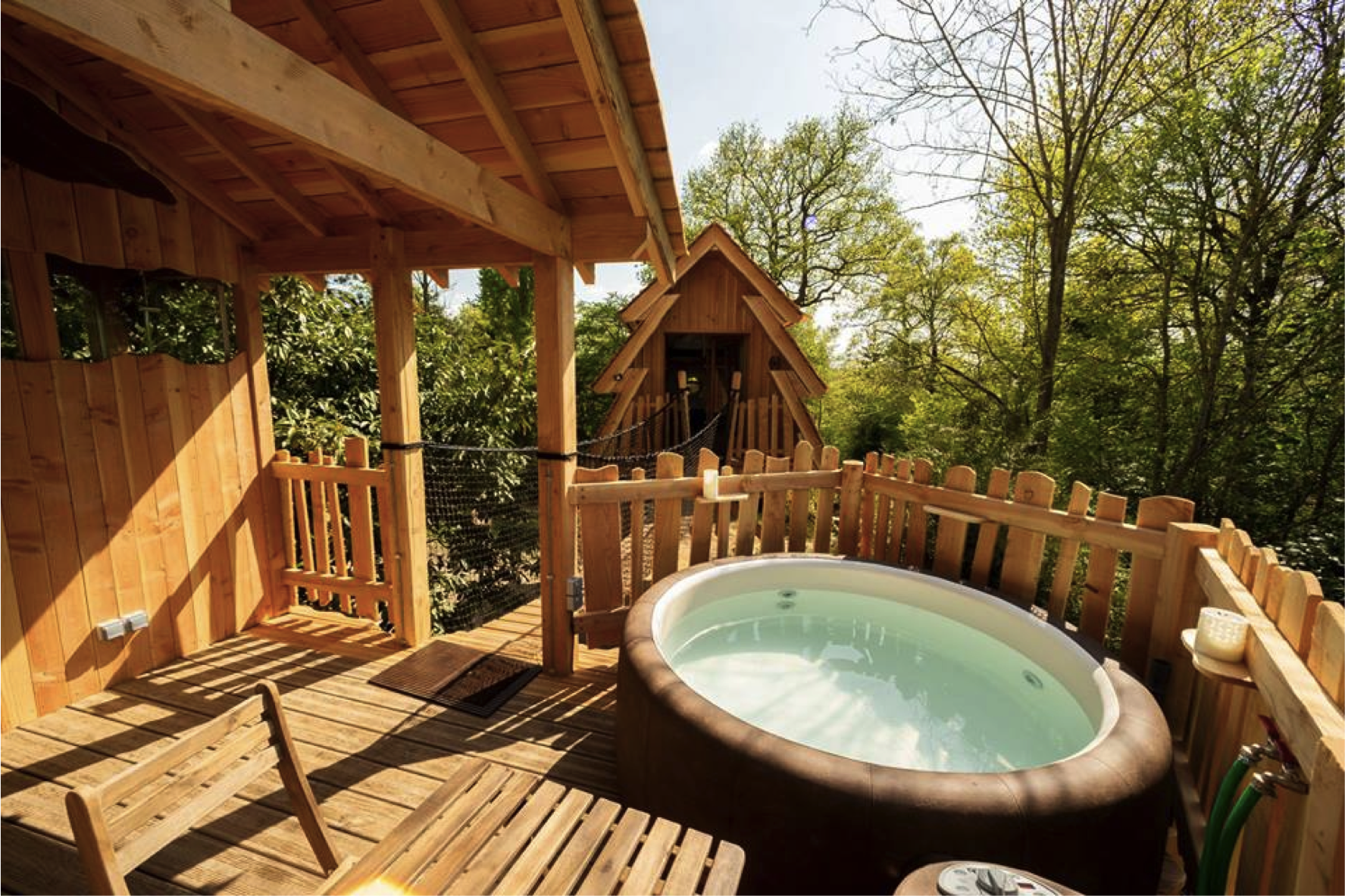 La Cabane Merveilleuse Spa : une expérience unique en Picardie à Rosoy-En-Multien — chambre