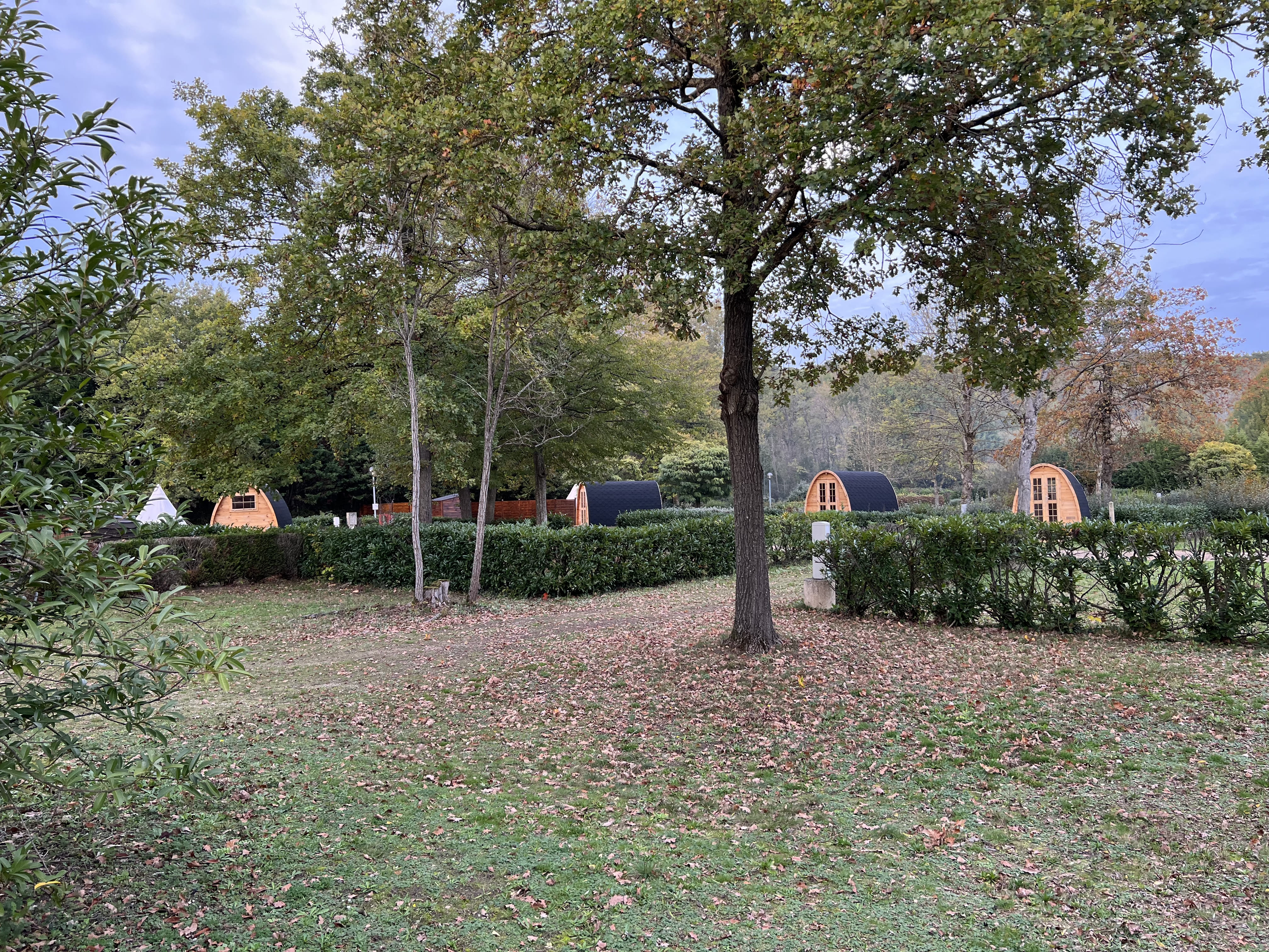 Séjournez dans un pod enchanteur en Île-de-France à Bagneaux-Sur-Loing — vue intérieure