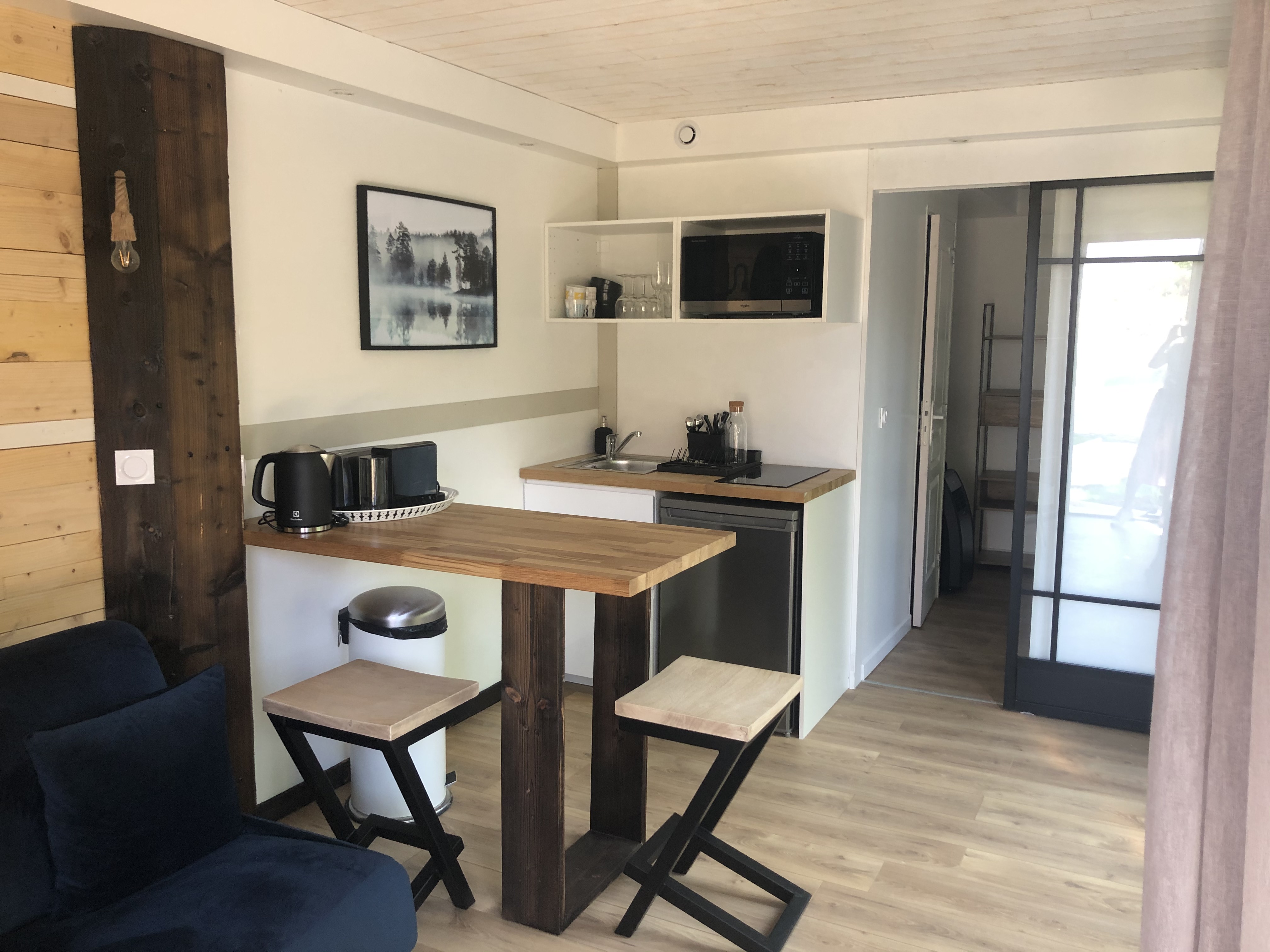 La cabane du pêcheur — Cabane sur pilotis avec spa à Seine-et-Marne à Serris — cuisine
