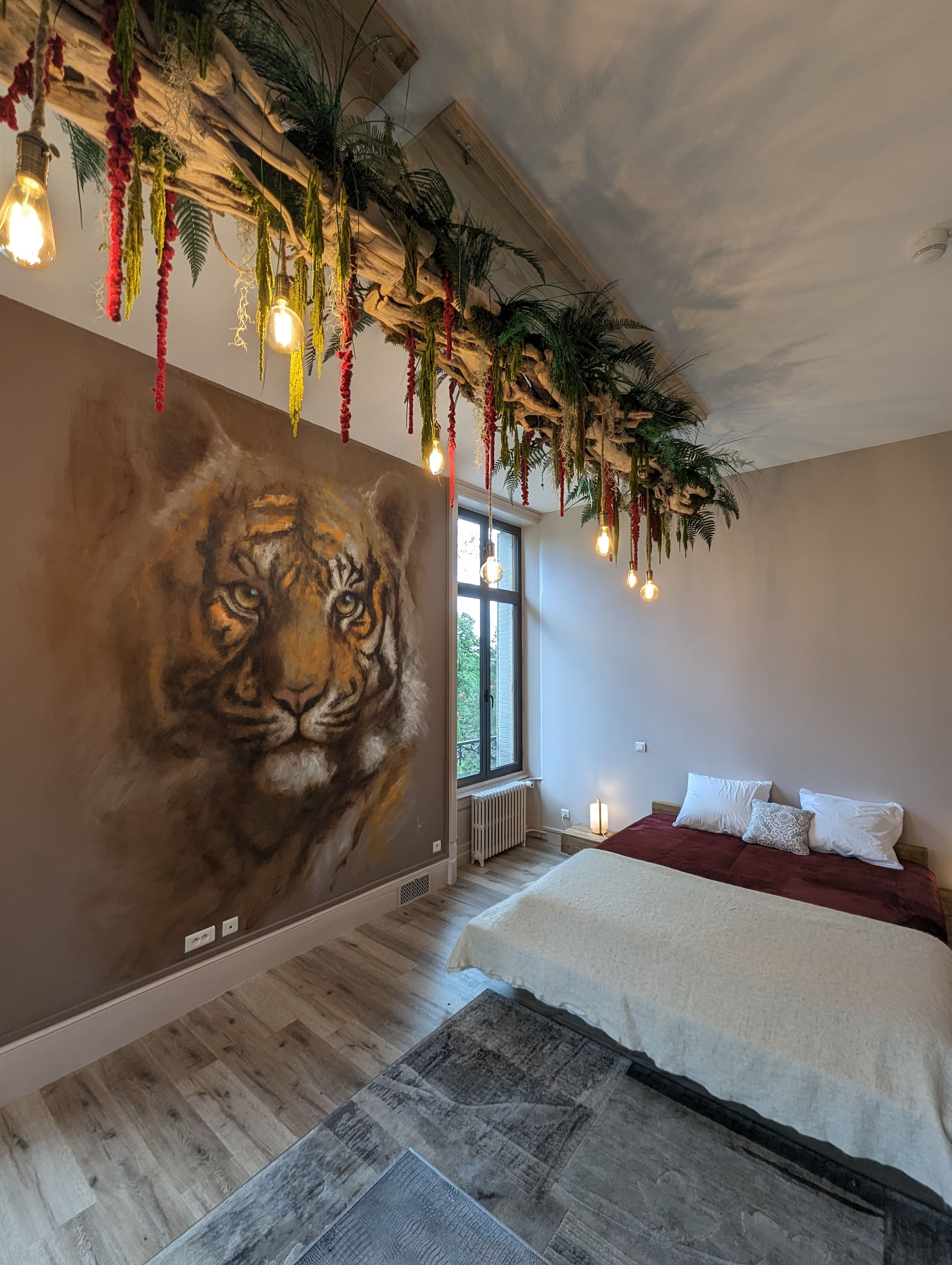 Chambre "Rêve de Tigre" — Chambre à thème avec spa à Puy-de-Dôme à Clermont-Ferrand — cuisine